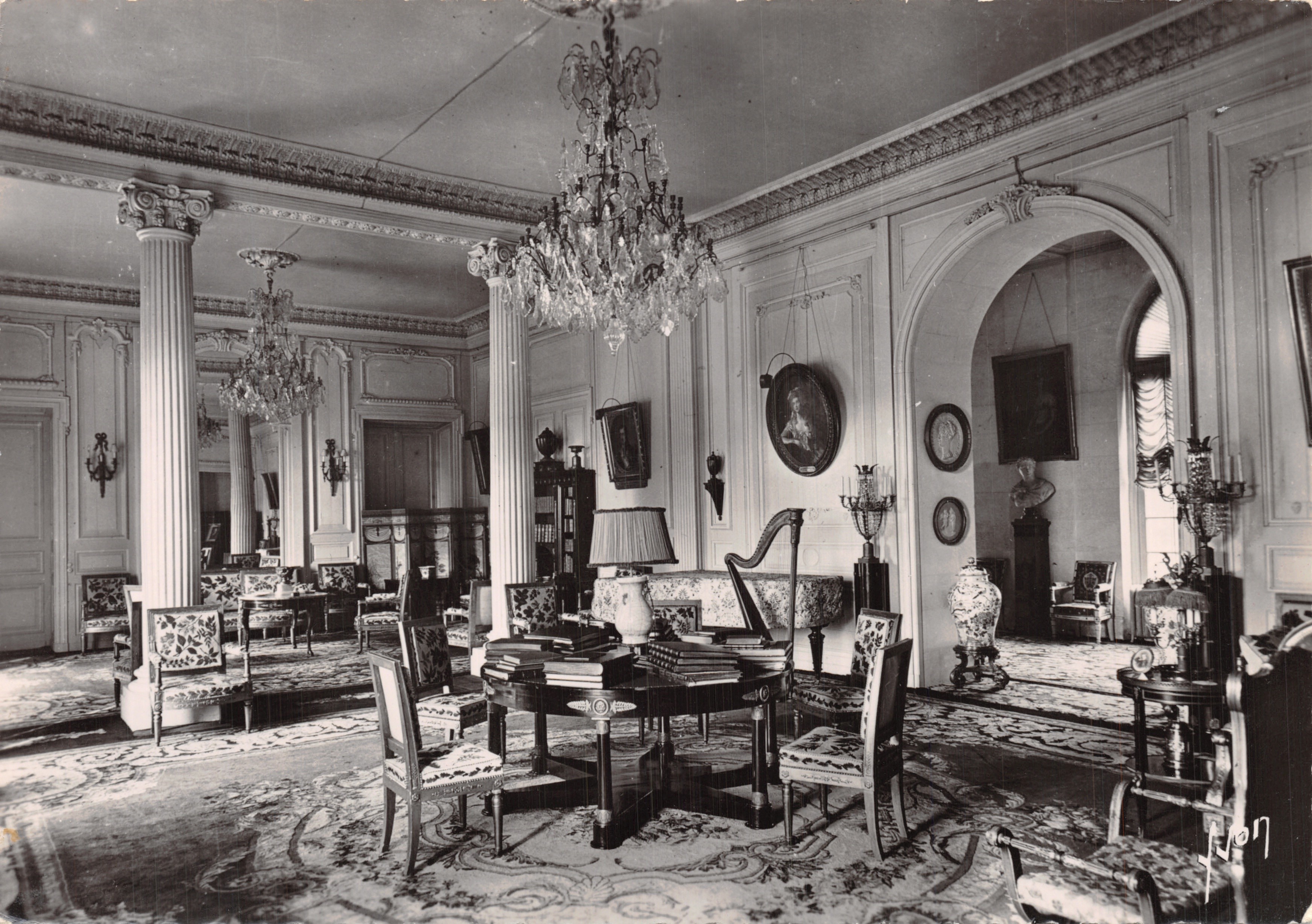 Château de Valençay (Indre) — Le Grand Salon — Éditions d'Art Martel, Paris