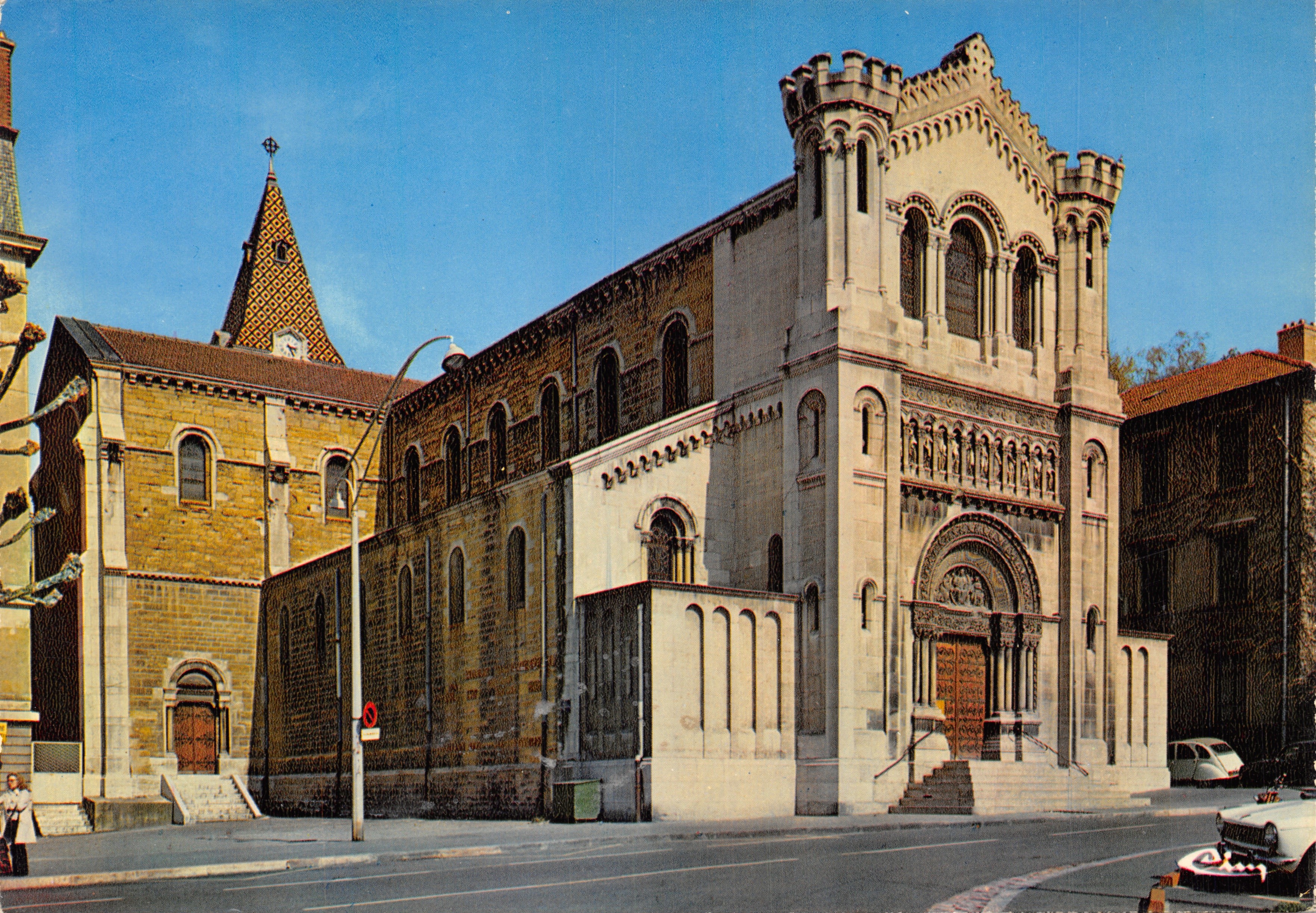 Église Saint-Pierre de Vaise — Lyon 9e — éditeur Cimchrome