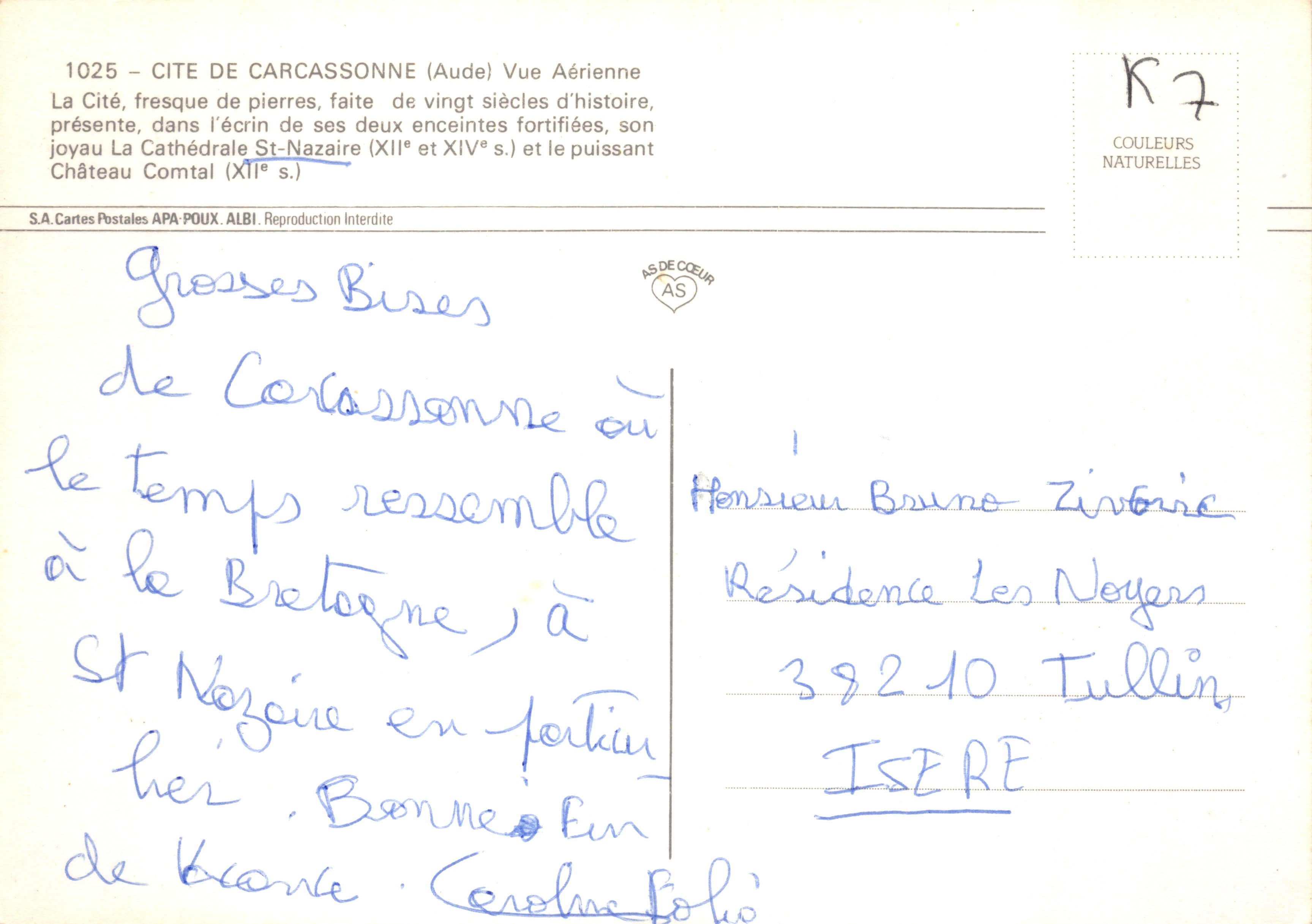 Cité de Carcassonne (Aude) — vue aérienne des deux enceintes fortifiées, cathédrale et château Comtal — S.A. Cartes Postales APA-POUX — Reverso