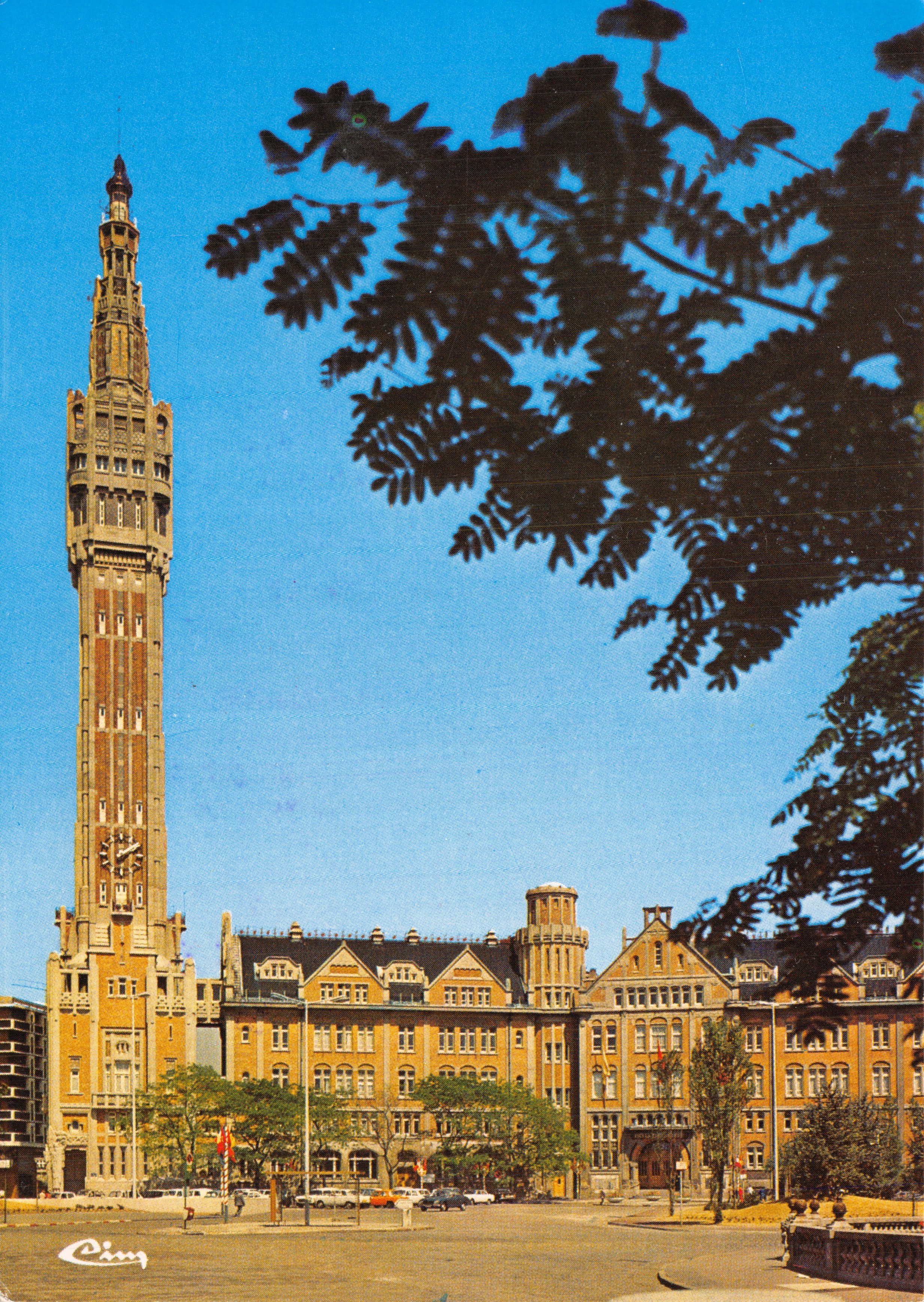 Lille - La Capital del Norte — El campanario del ayuntamiento — Éditions & Impressions COMBIE R