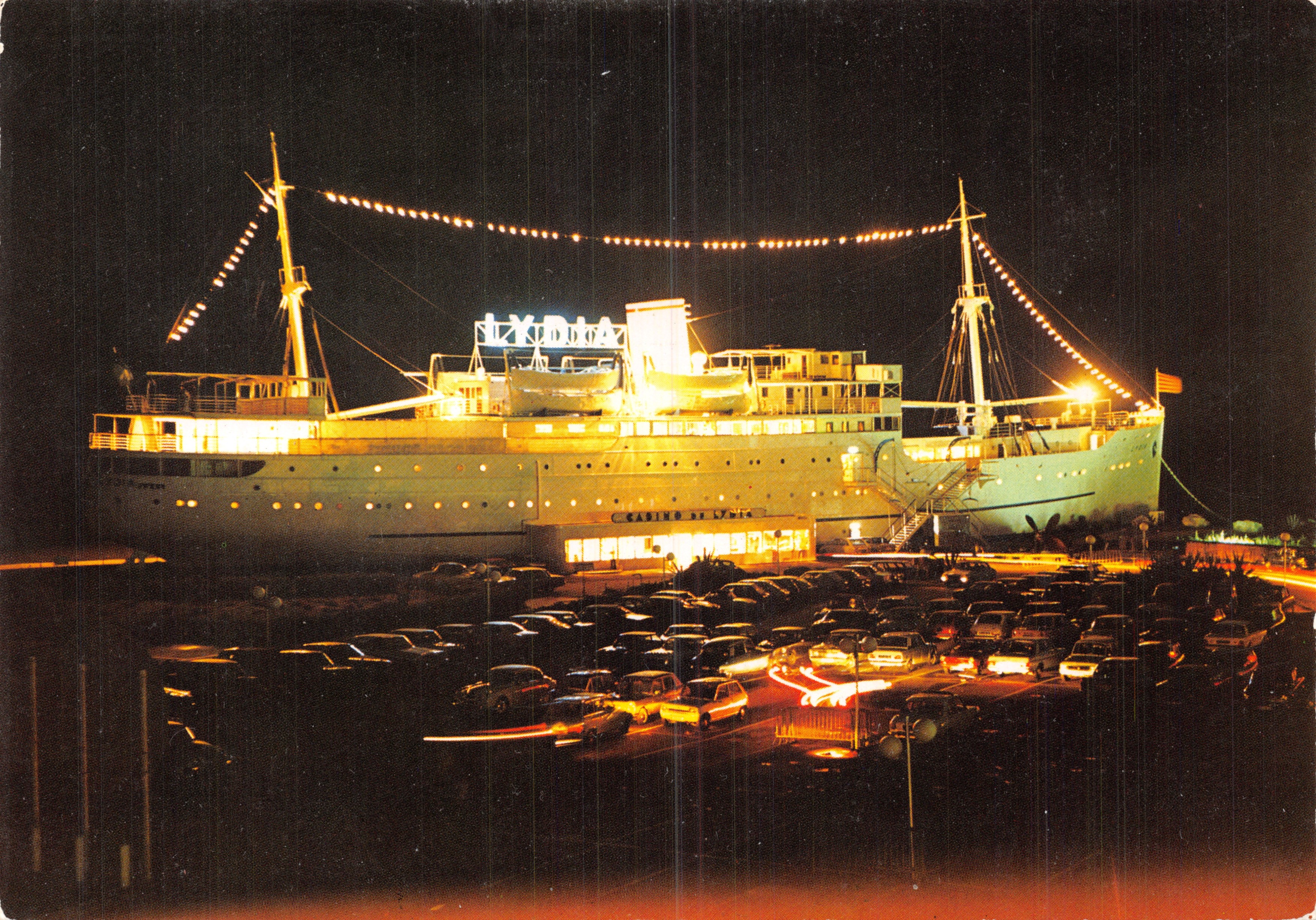 El Lydia visto de noche — Port Barcarens (66) — Éditions D'Art Simon