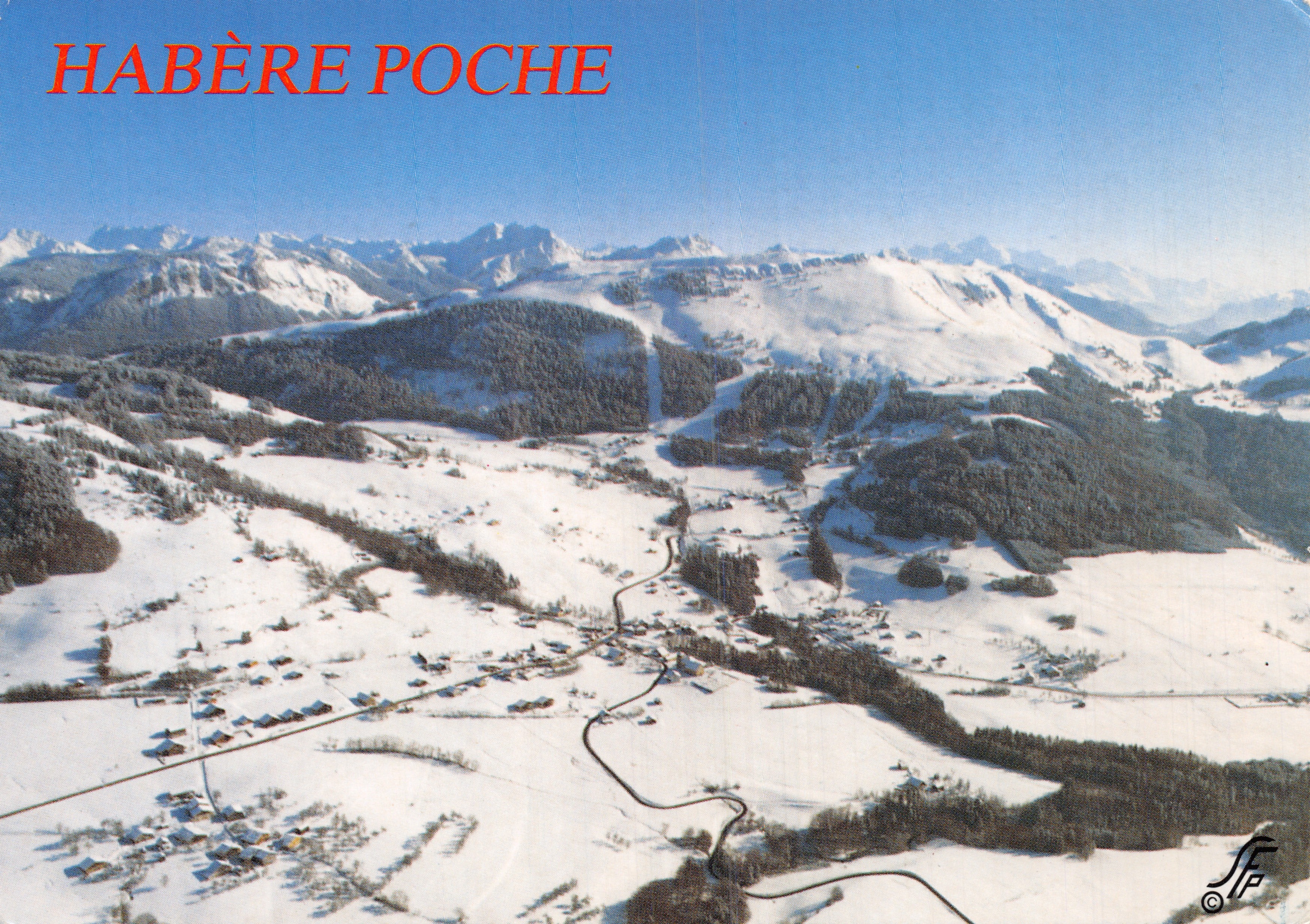 Habère-Poche — snow-covered aerial view of the village and Hirmentaz slopes — publisher Robert Pellet, no. 717.87