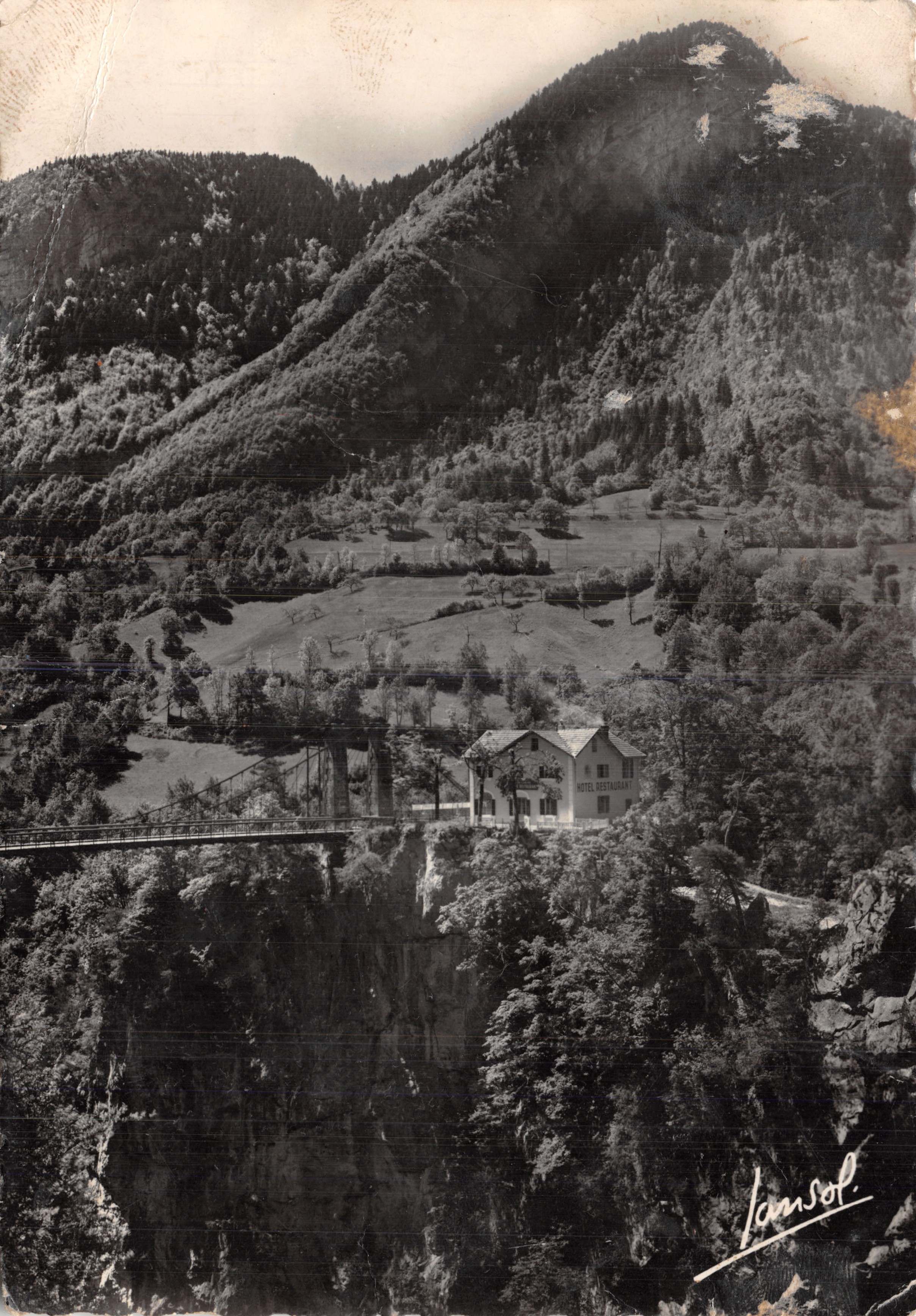 Ponte dell'Abisso e Montagna di Cusy — Hotel-Ristorante Jansol — Edizioni Fotografiche JANSOL (Savoie)