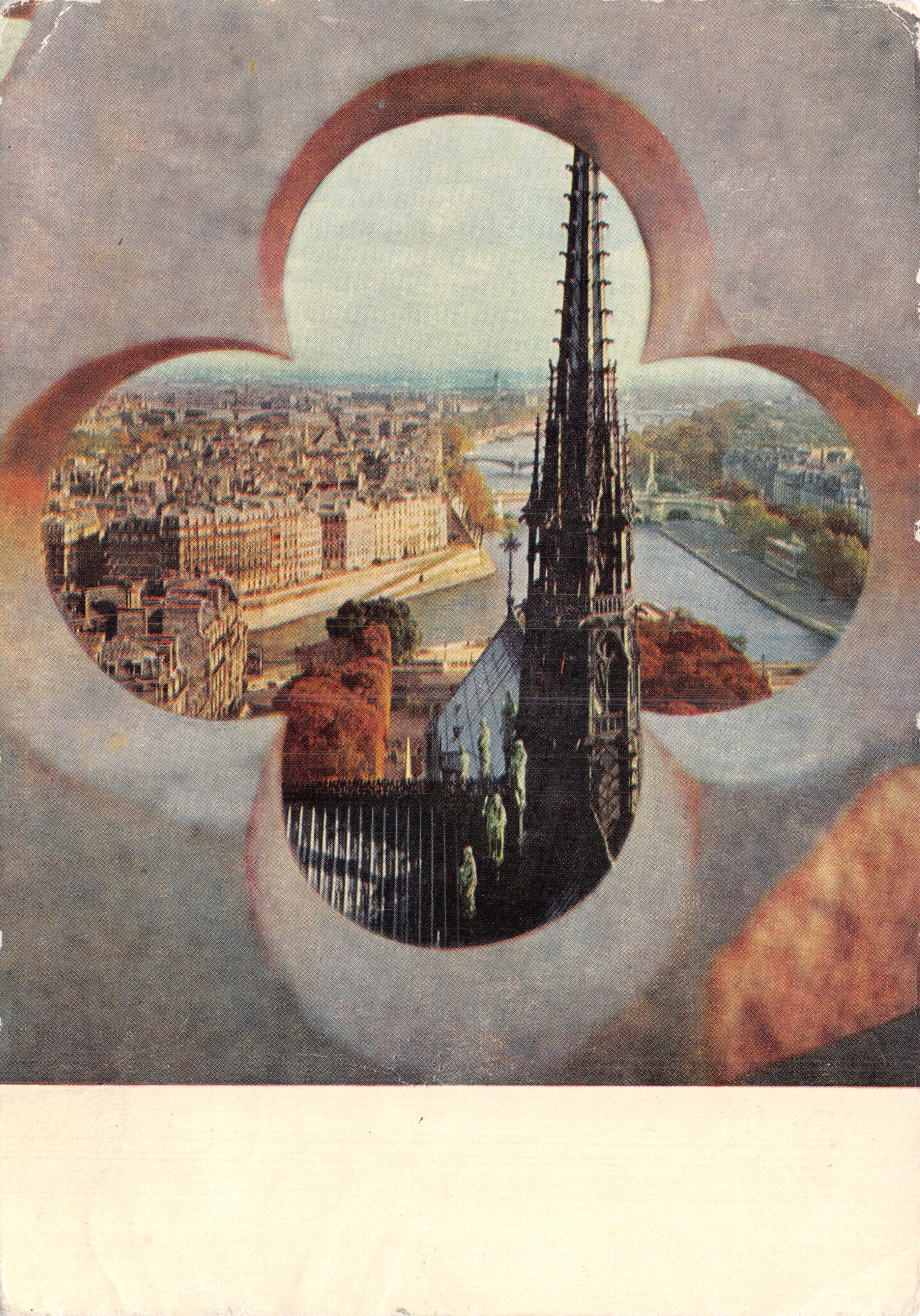Parijs gezien vanaf de torens van de Notre-Dame — gerameerde panoramische weergave met een vierbladmotief — uitgever PANORAMAS, Parijs, nr. 51