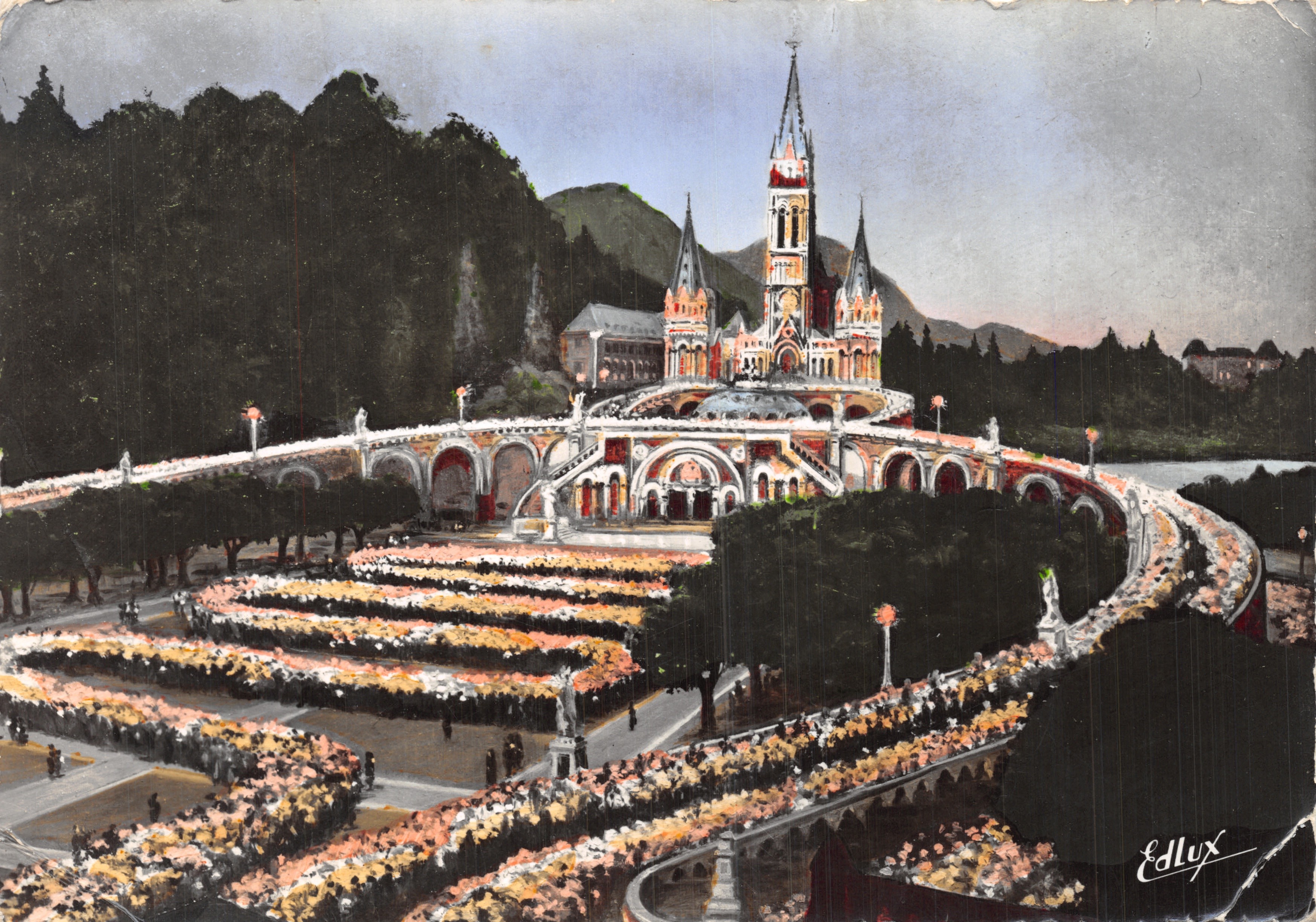 Lourdes — De verlichte basiliek en de fakkelprocessie — Edlux