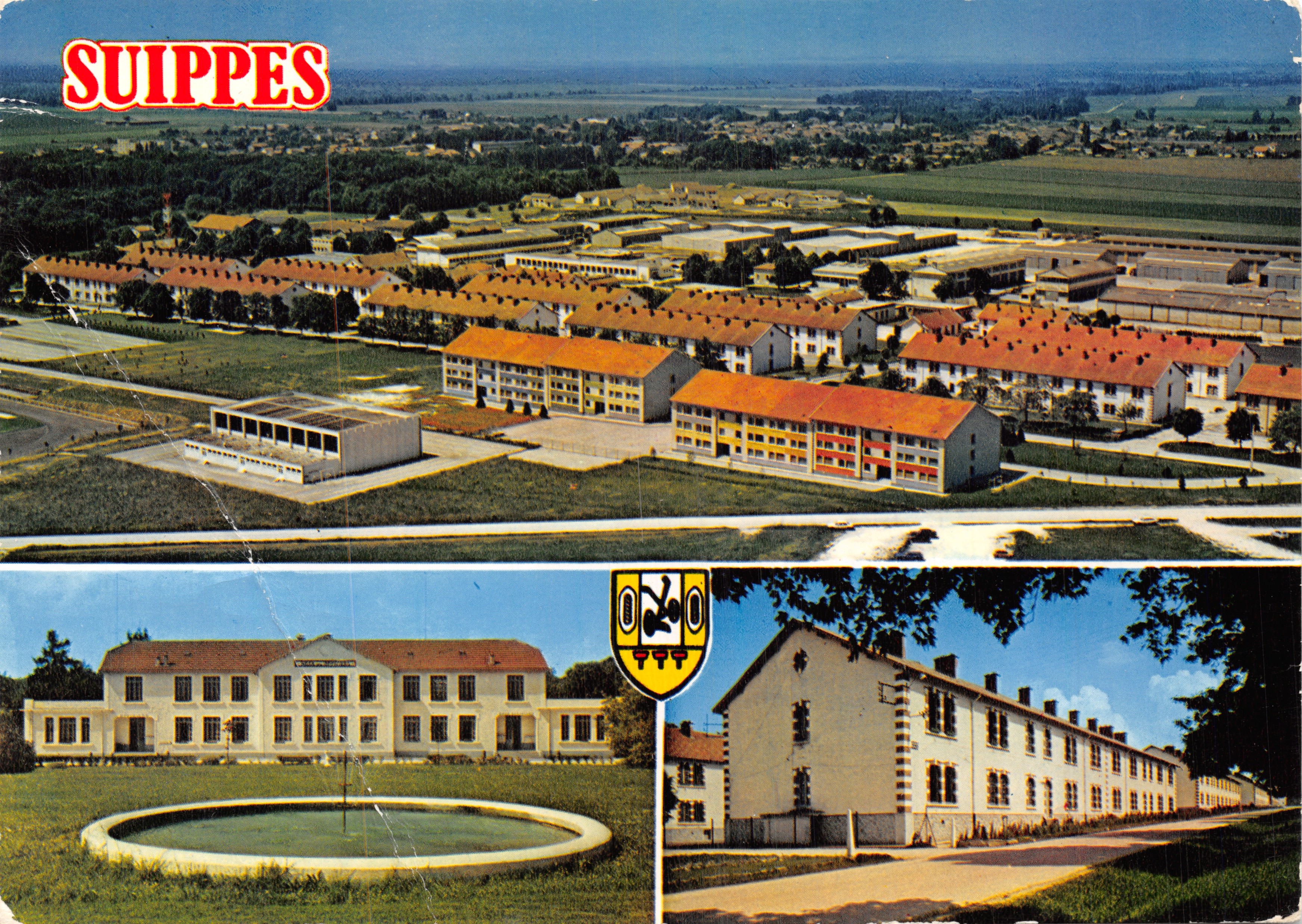 Suippes — vue aérienne des bâtiments et du château — Imprimeur Combier