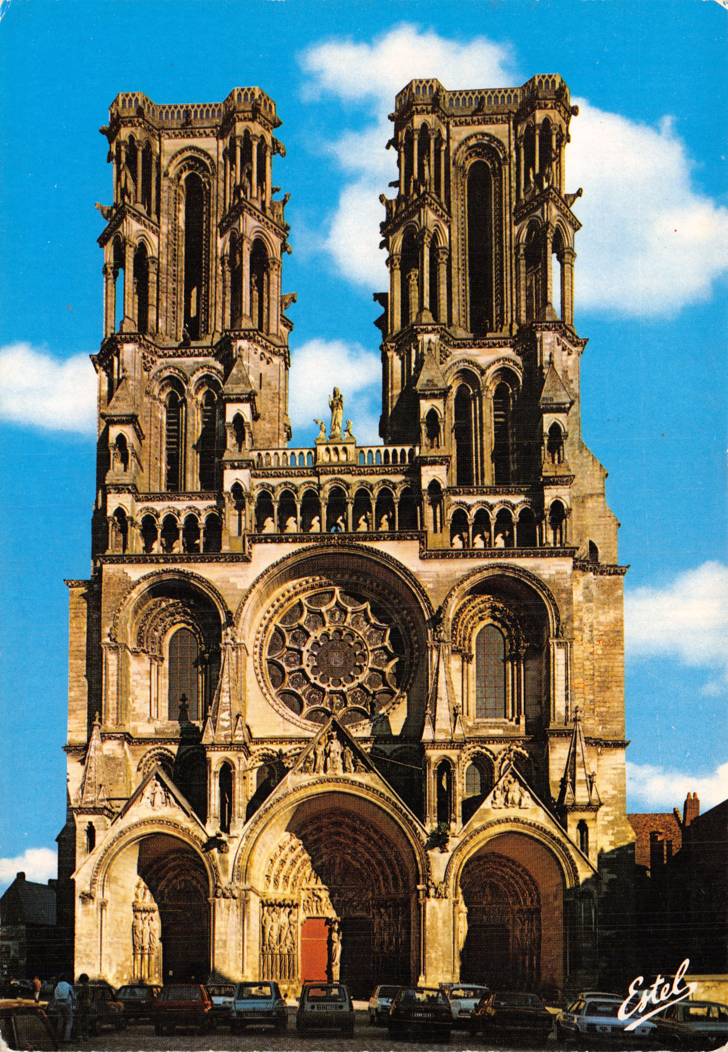 Laon - Catedral Notre-Dame — fachada y torres — Éditions Estel