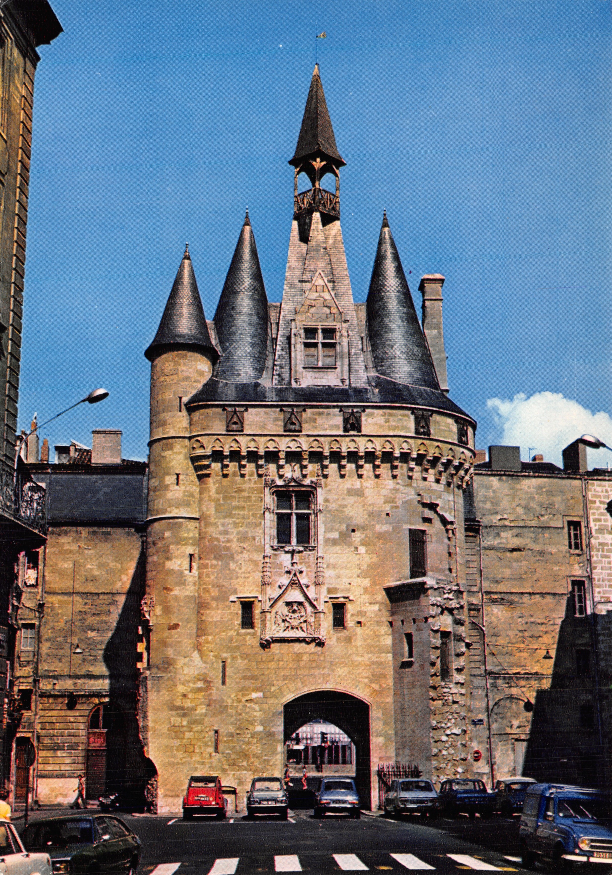 La Porte du Palais — Bordeaux — éditeur IRIS