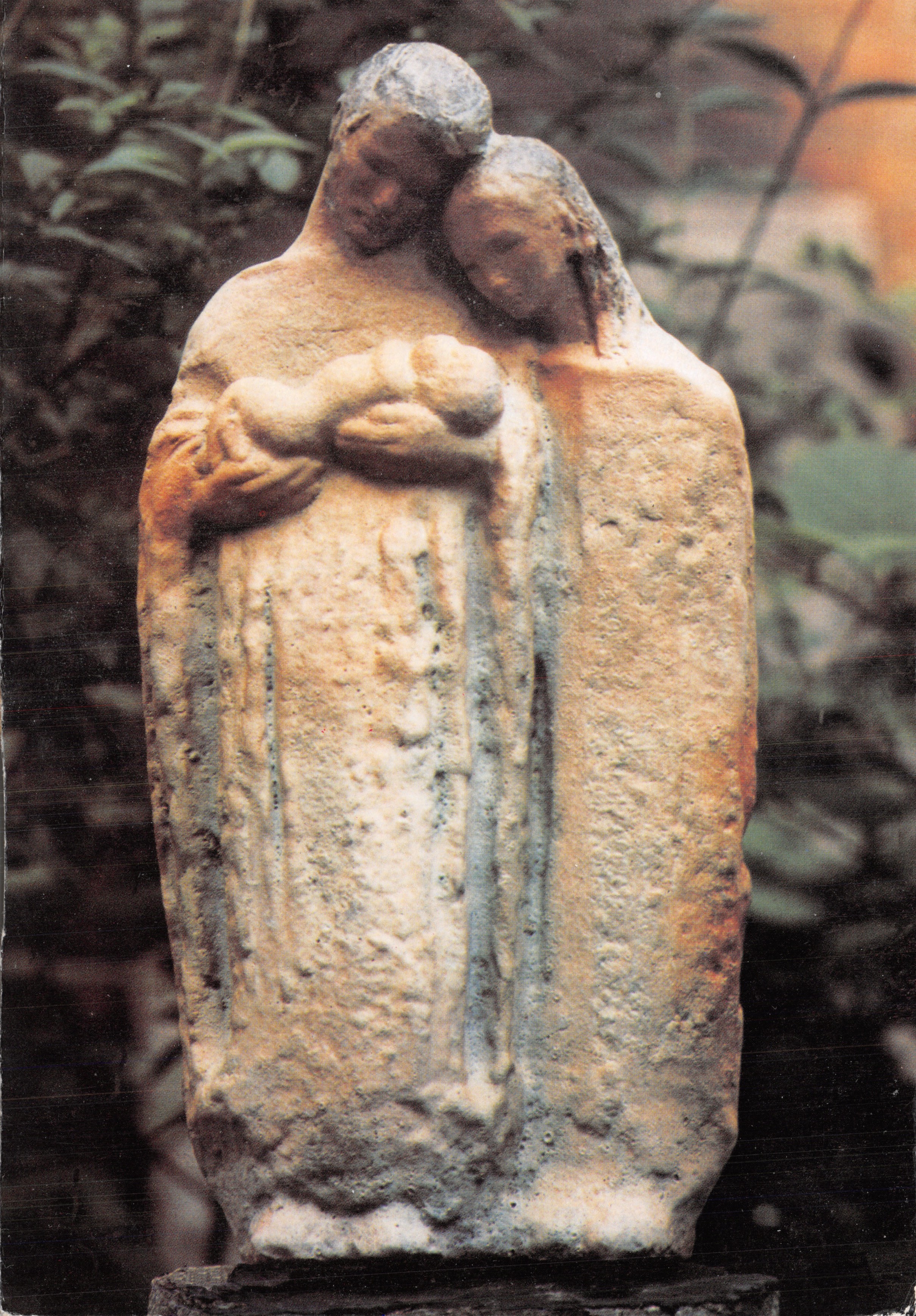 Statue van de Maagd met het Kind — uitgever C.C.P. Stichting Foyer de Charité 1566-08 LYON