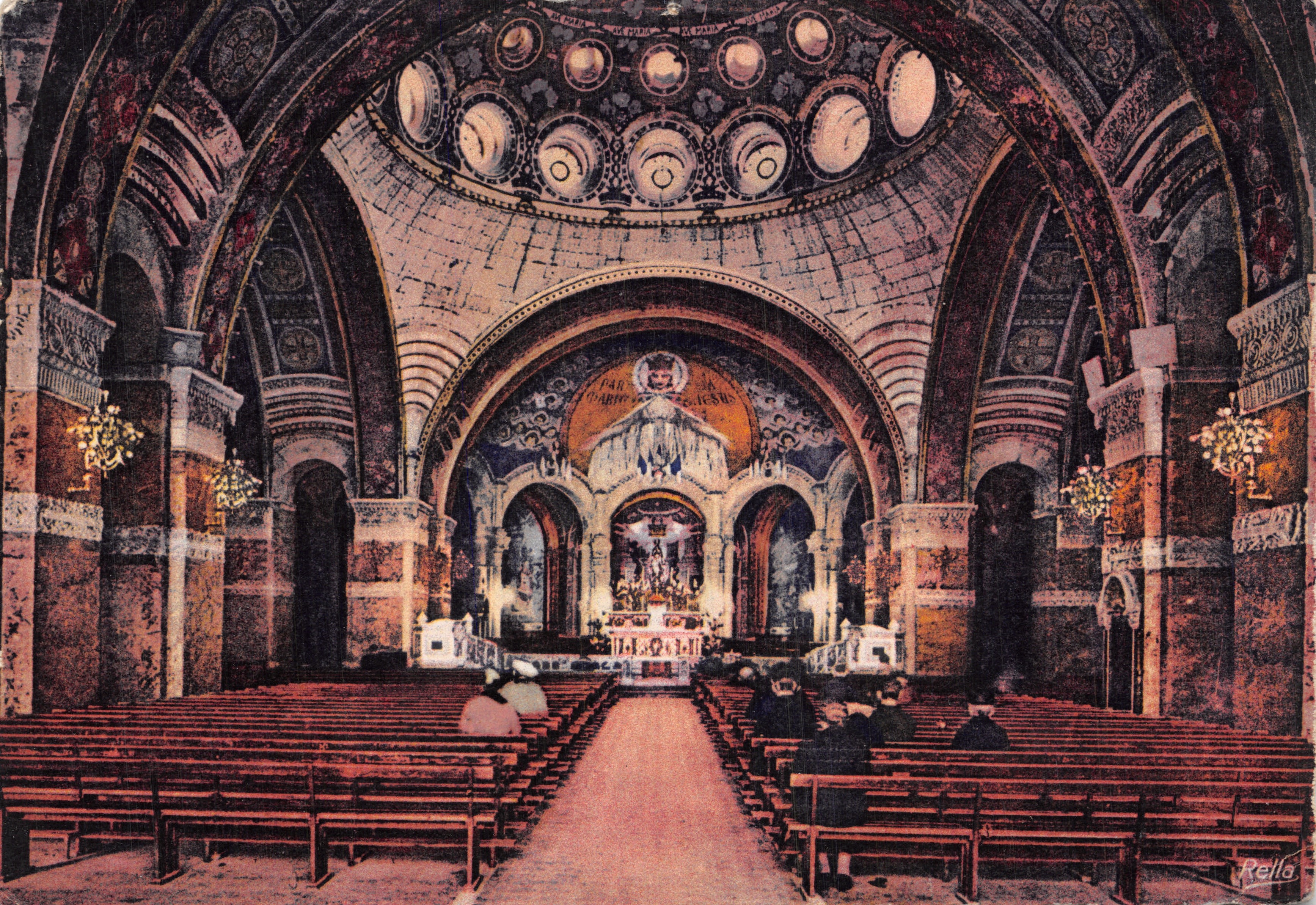 Intérieur de la Basilique du Rosaire à Lourdes — Éditeur Reilla