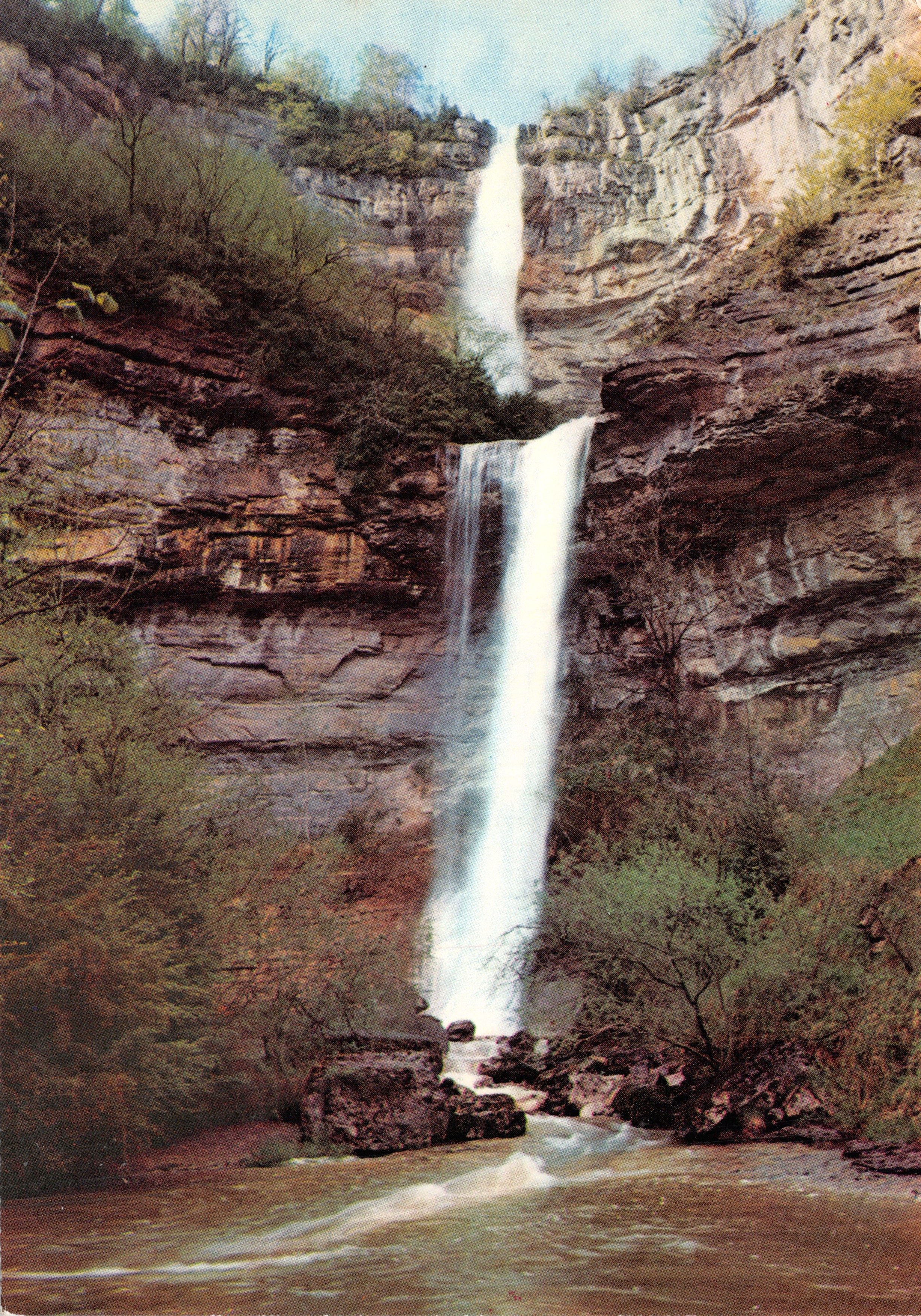 Waterfall van de Paardenstaart — Saint-Claude (Jura) — Editions J. Cellard