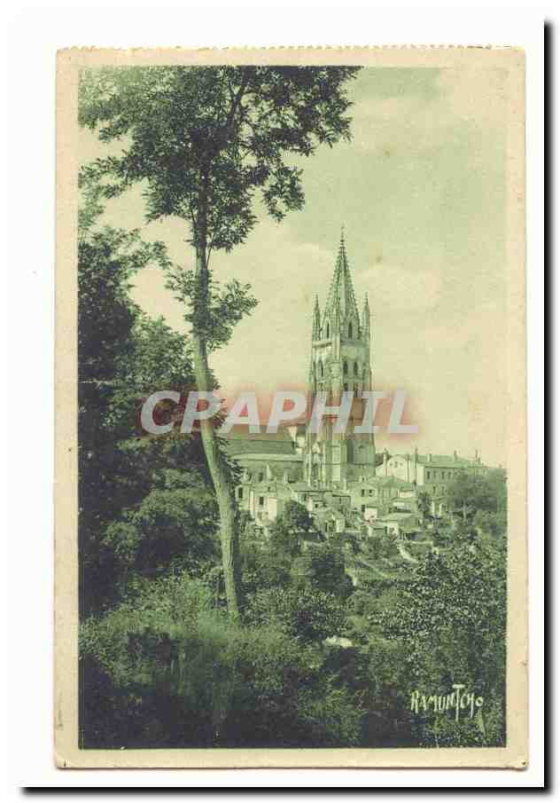 Saintes CPA Eglise romane Saint Eutrope