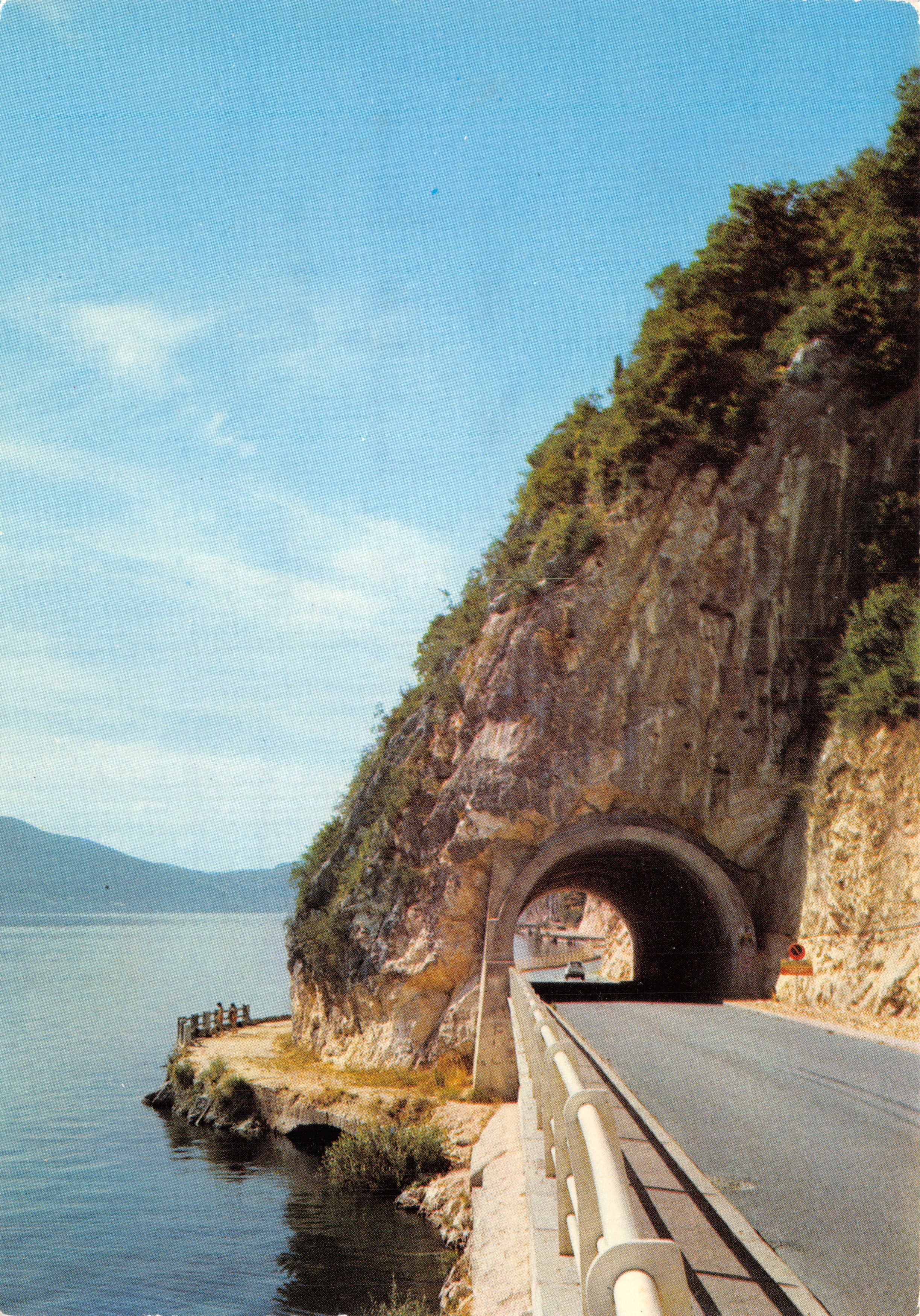 El Lac du Bourget (Savoie) — carretera de miradores en la orilla este del lago — Éditions J. Cellard, S. 16129