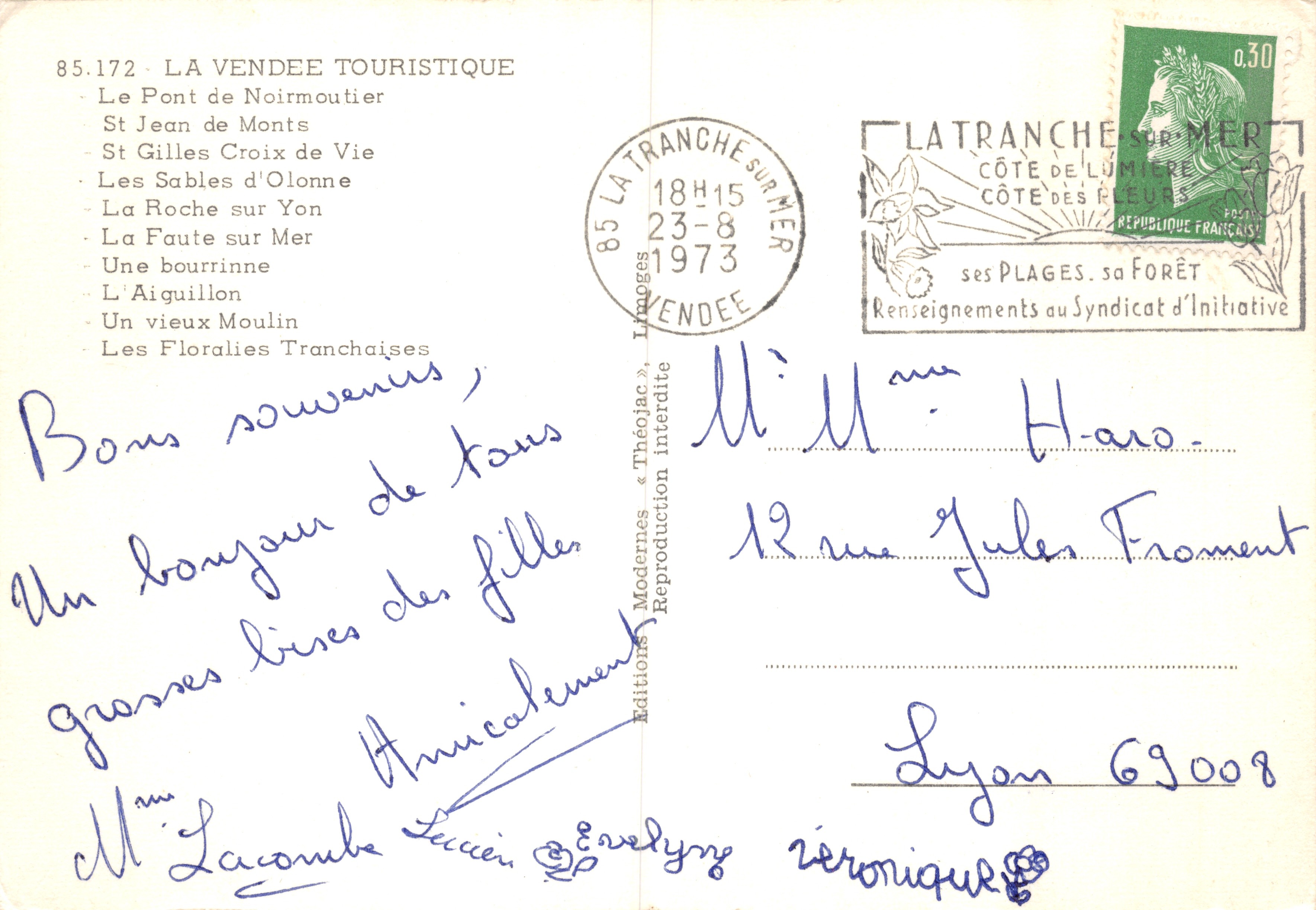 Guía turística de Vendée — tarjeta postal panorámica con mapa de carreteras y lugares emblemáticos — Éditions La Vendée Touristique — Reverso