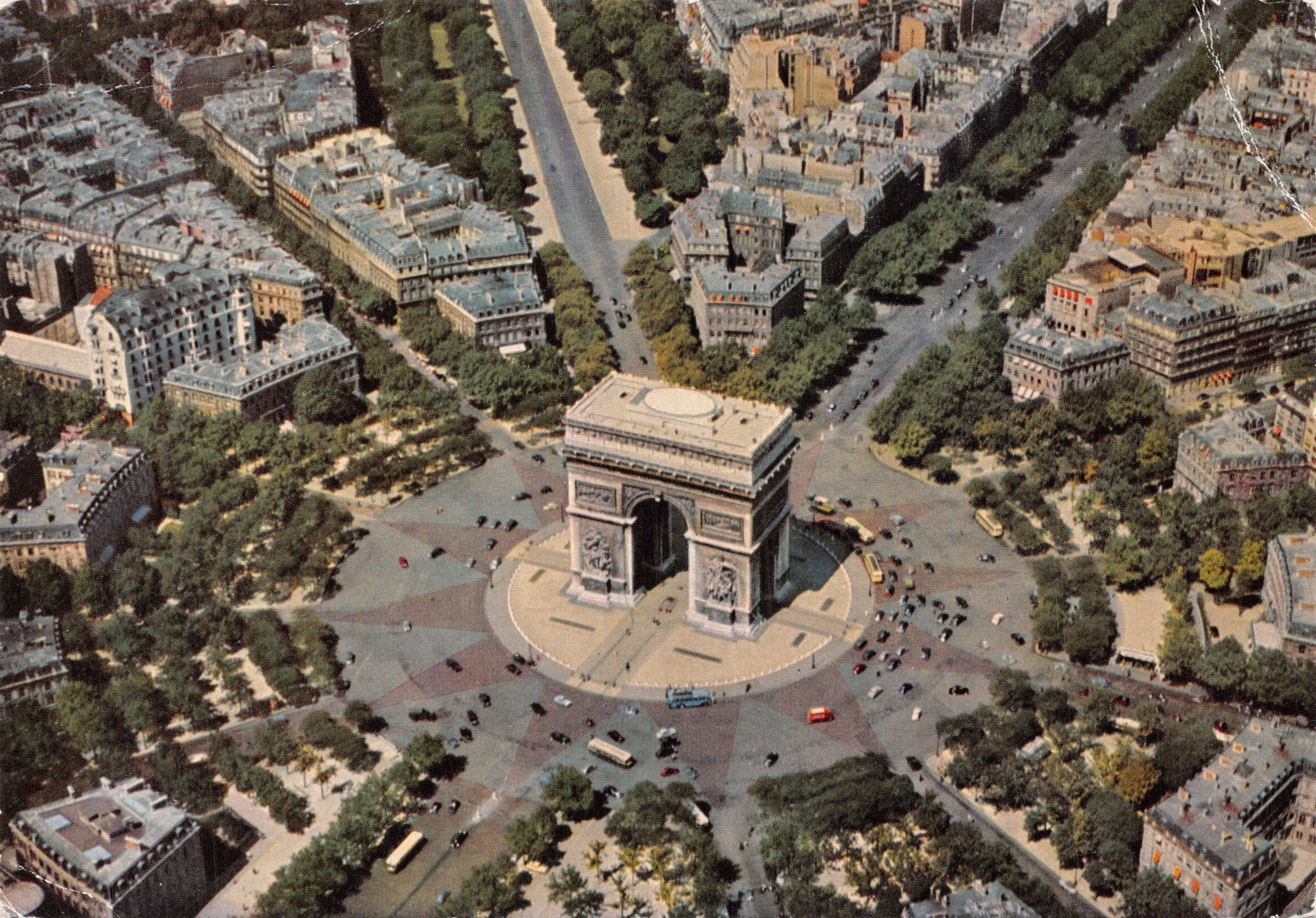 Parijs - Het Arc de Triomphe en de Place de l'Étoile — luchtfoto R. Henrard, uitgever PANORAMAS, nr. 33