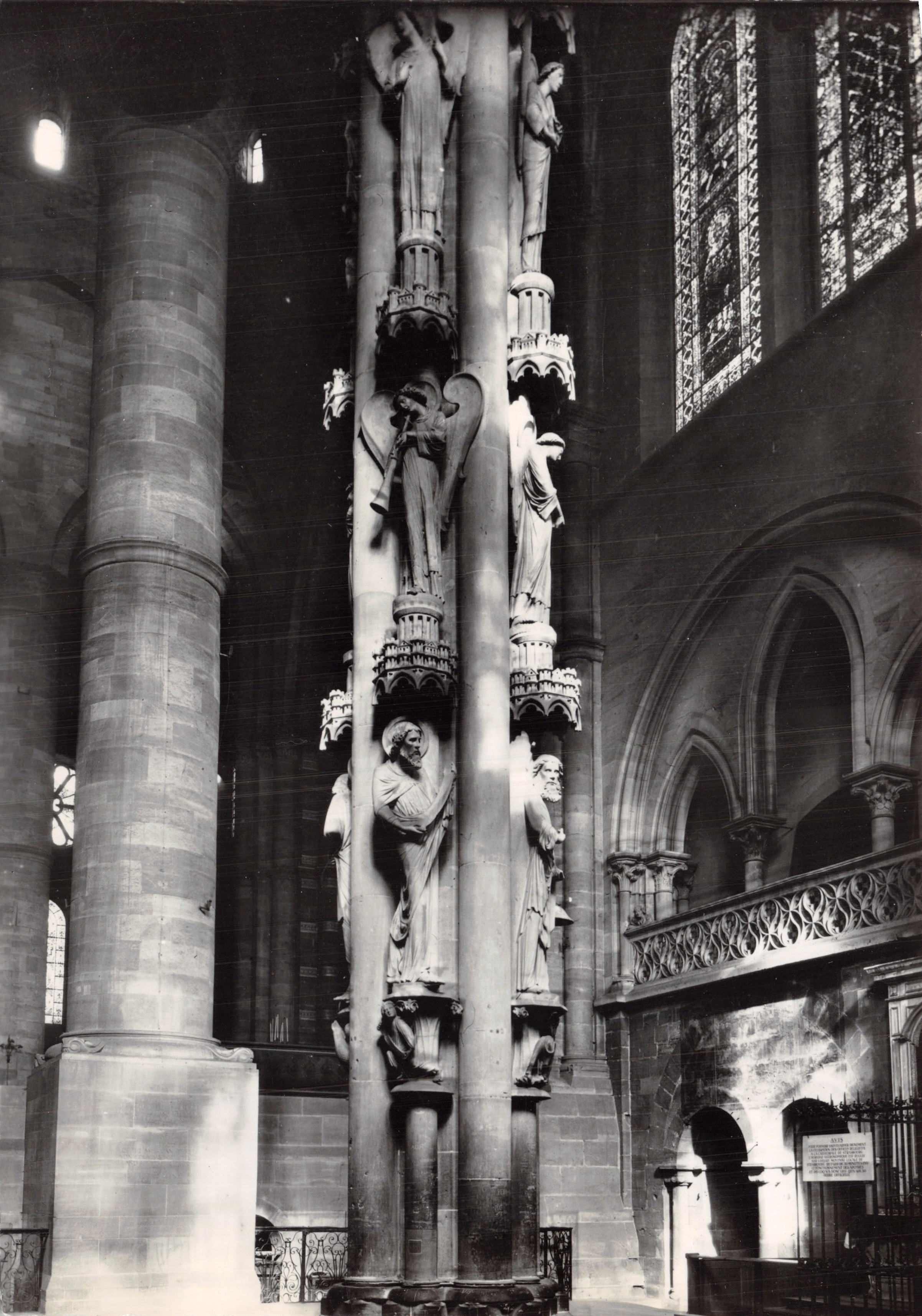 Estrasburgo — La catedral, la columna de los ángeles — Editions Drussel
