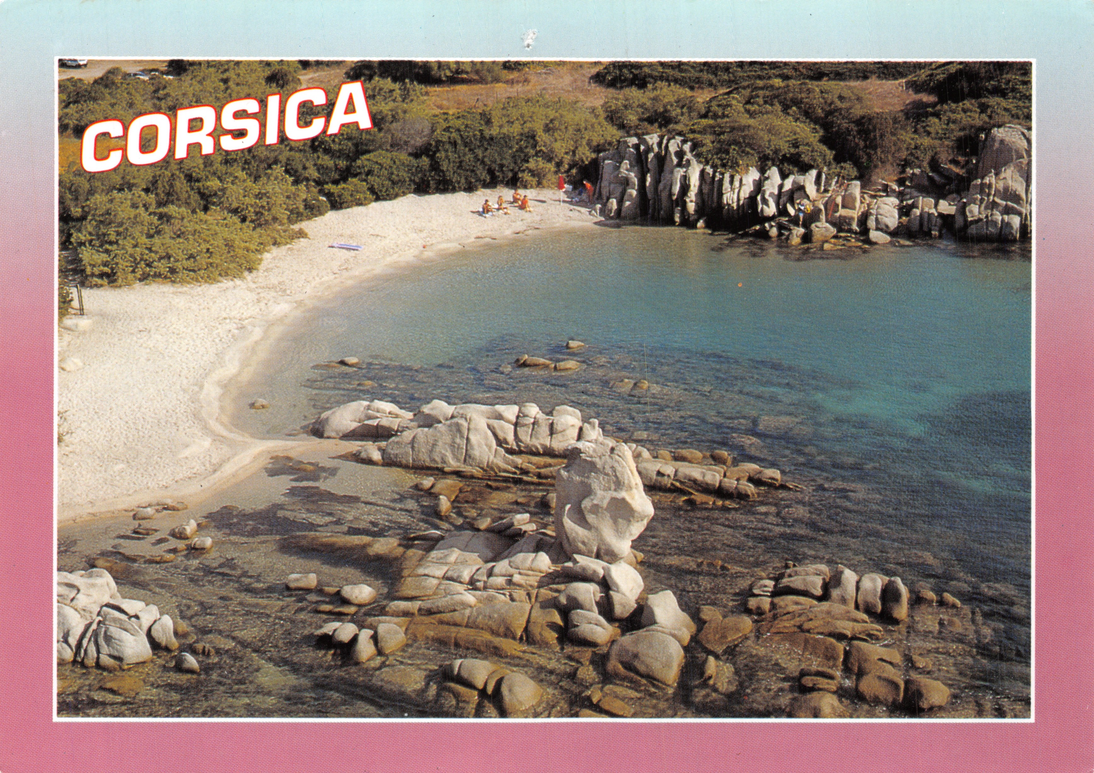 Spiaggia di La Baie de Figari — vista aerea di una baia con rocce e sabbia bianca — editore non visibile