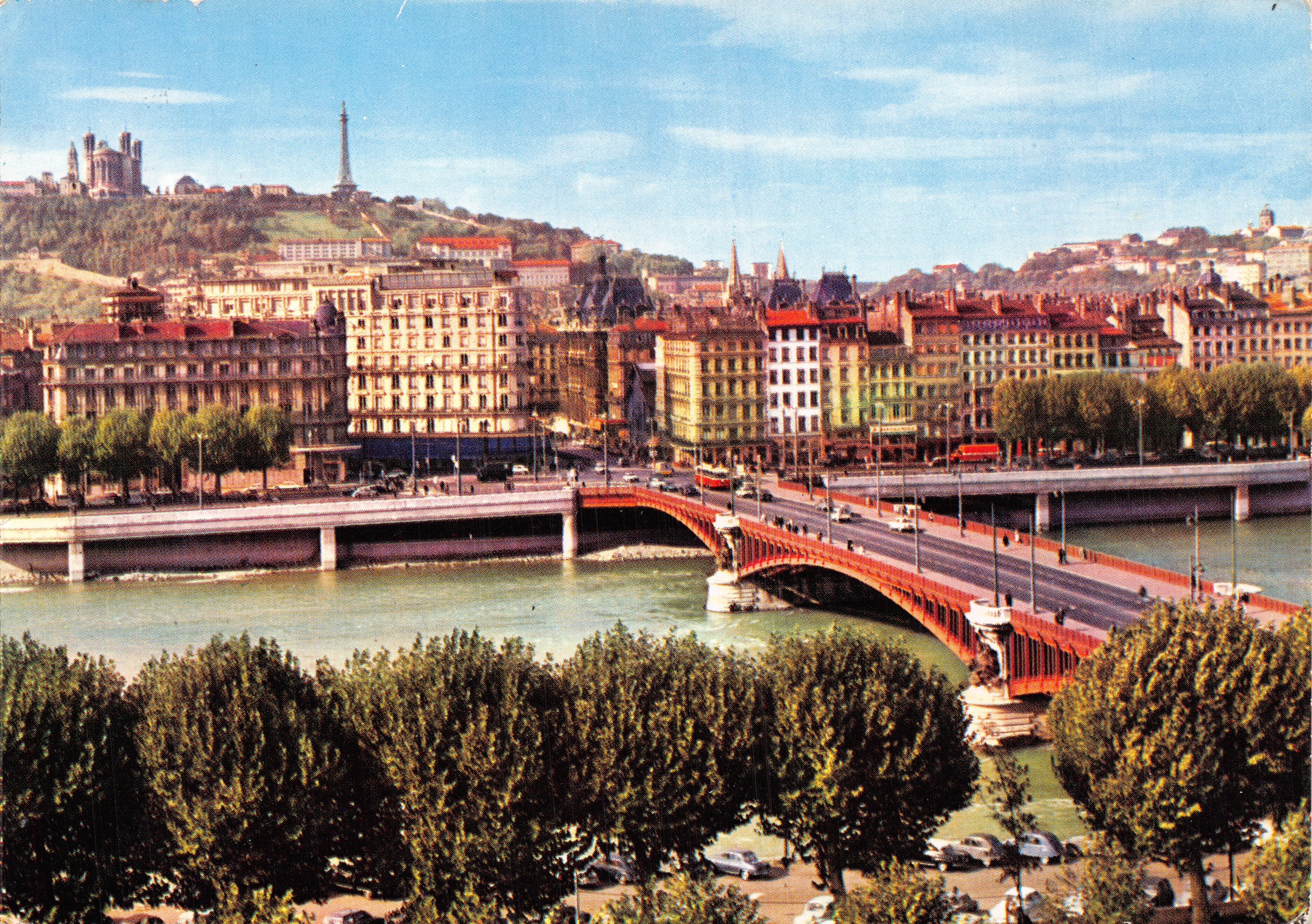 Lyon — Uitzicht op de Pont Lafayette en de Croix-Rousse — Éditions FERRER