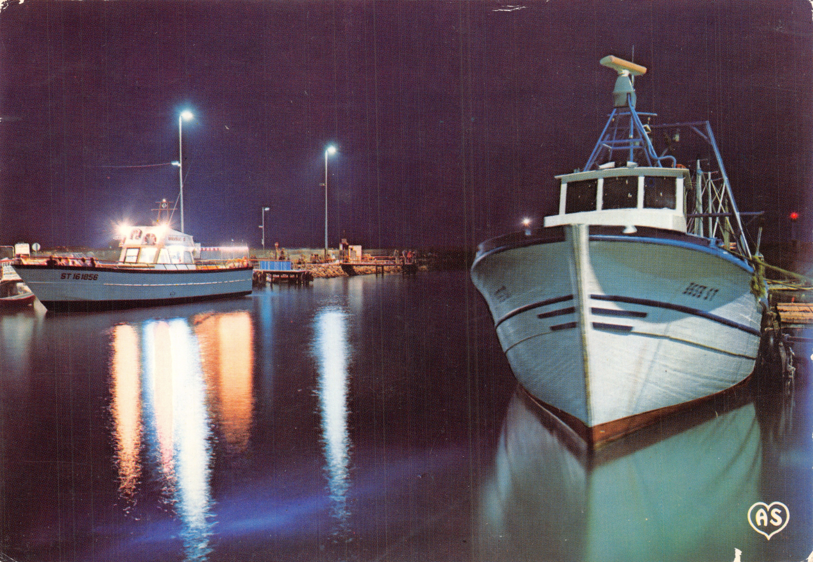 Le Grau du Roi — port vu de nuit — éditeur AS