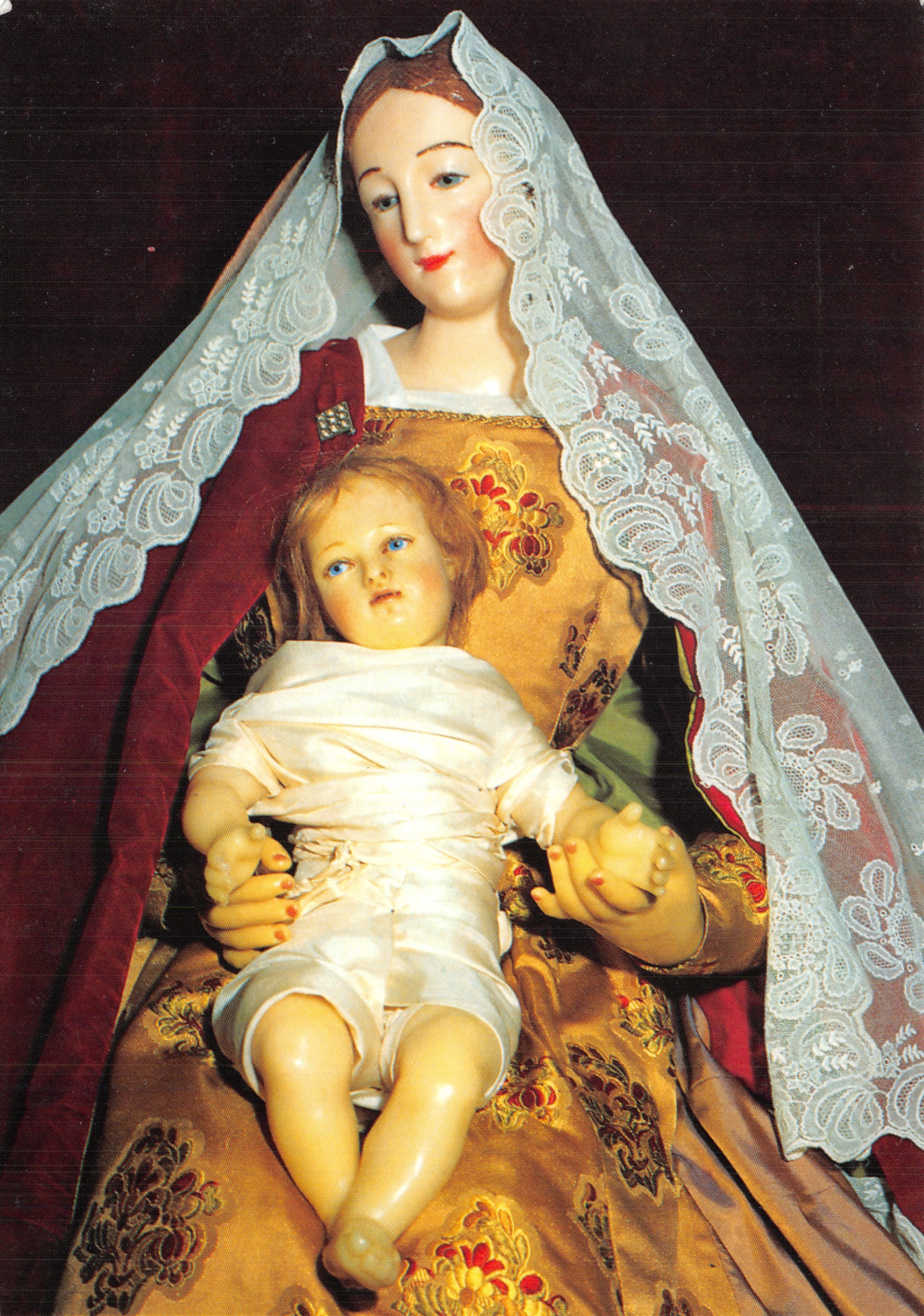 Virgen con el Niño — Crèche de la Virgen de los Doms — Association Chapitre Métropolitain de N.-D. des Doms, Aubanel