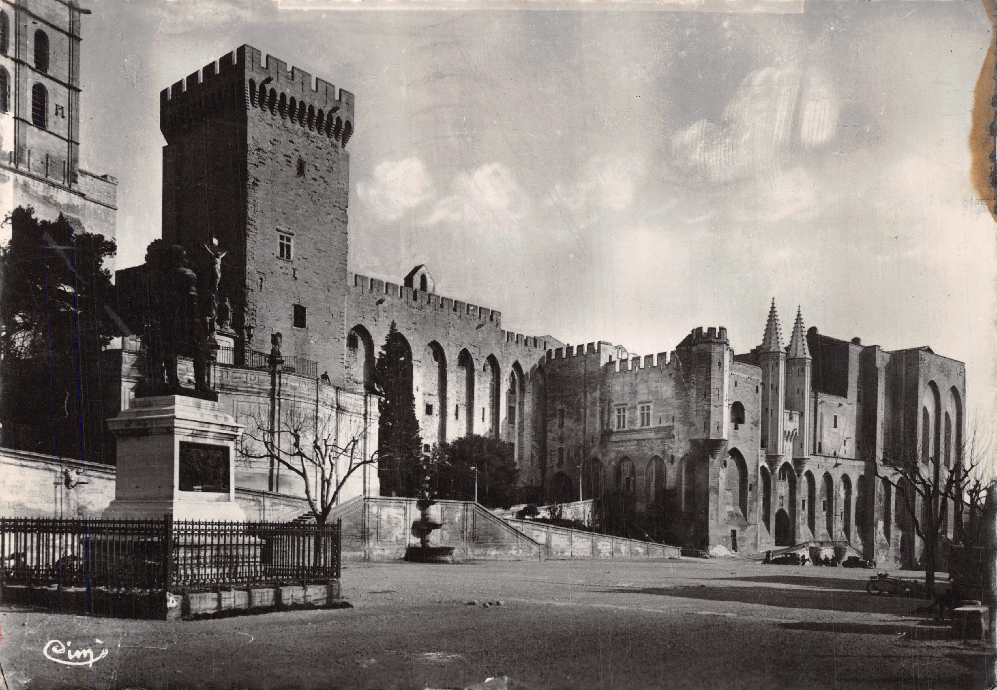 Avignon — Palast der Päpste — Hauptfassade — Verleger GORDIER IMP. MACON