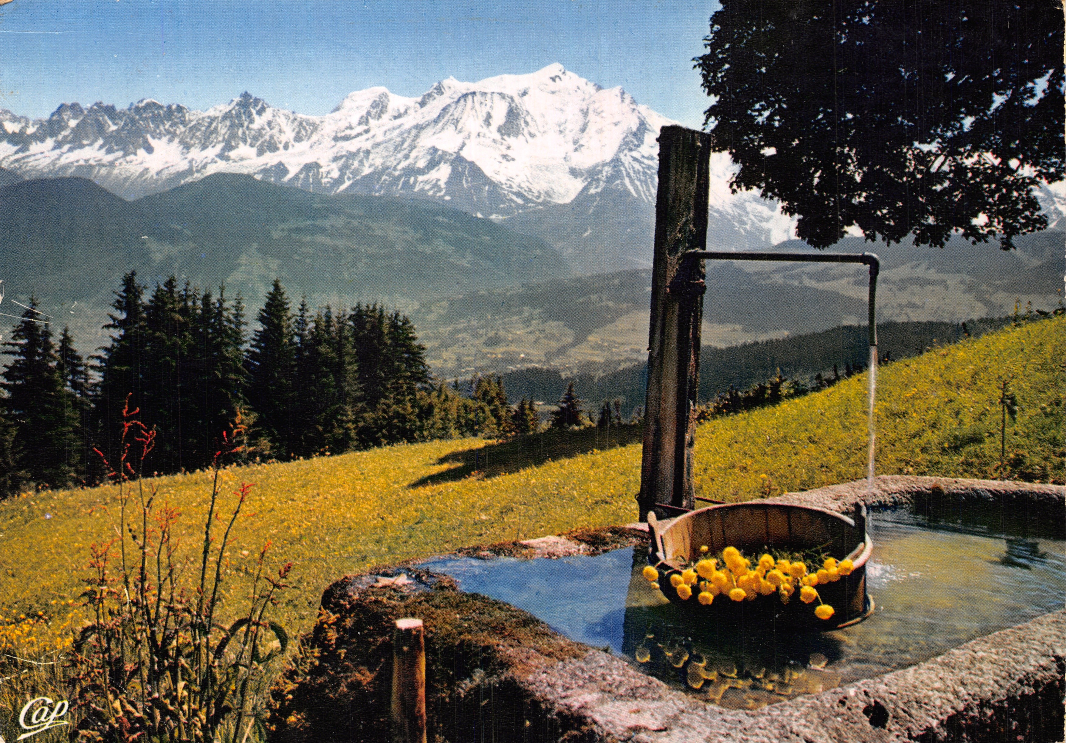 Land of Mont Blanc — panorama from Cordon — publisher Cap