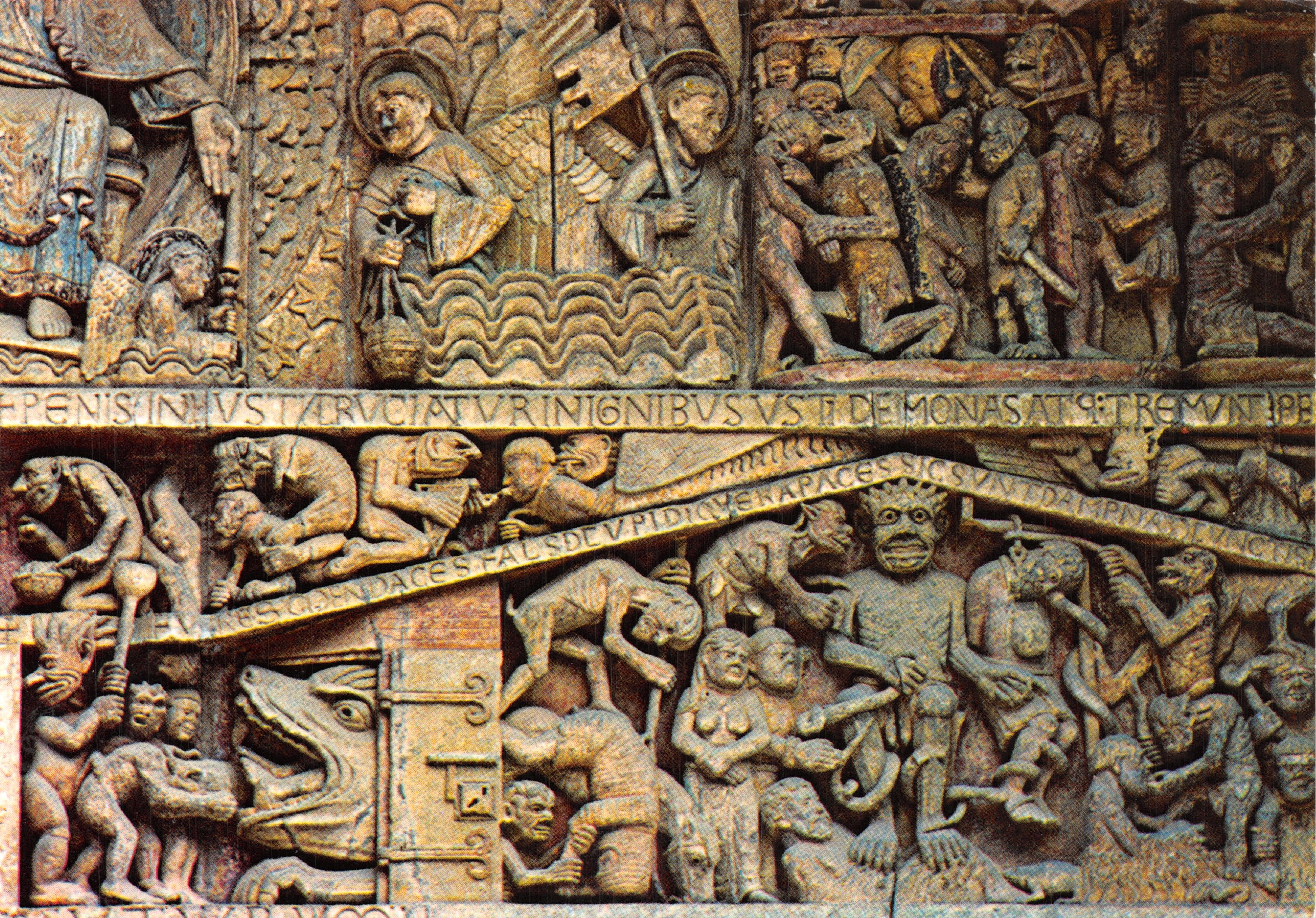 Conques (Aveyron) — Detalle del tímpano de la Iglesia de Santa Foy, entrada de los condenados al Infierno — Éditions du Lys