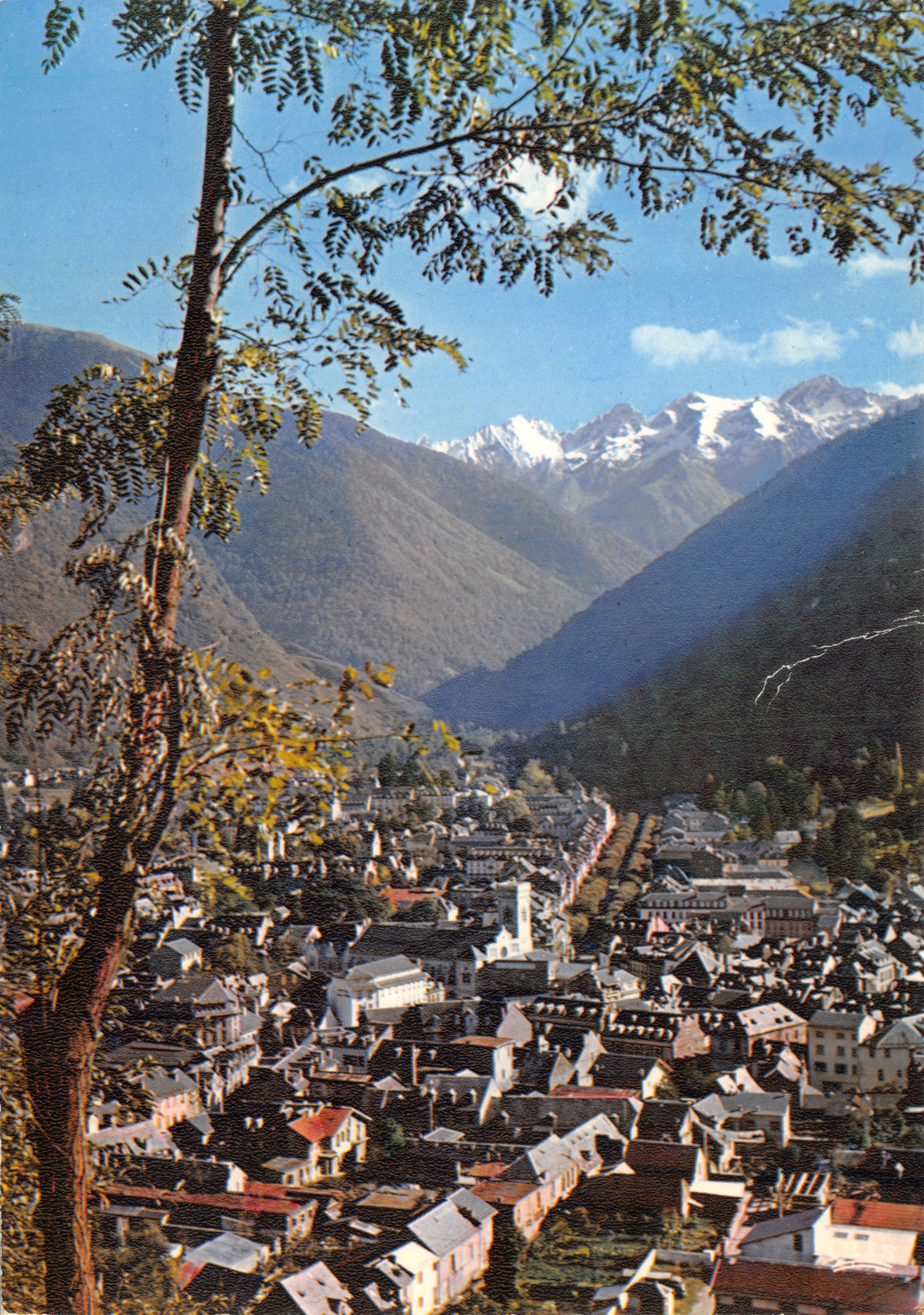Luchon — Algemene uitzicht en de haven van Vénasque (Alt. 2413 m) — Uitgaven Panzol