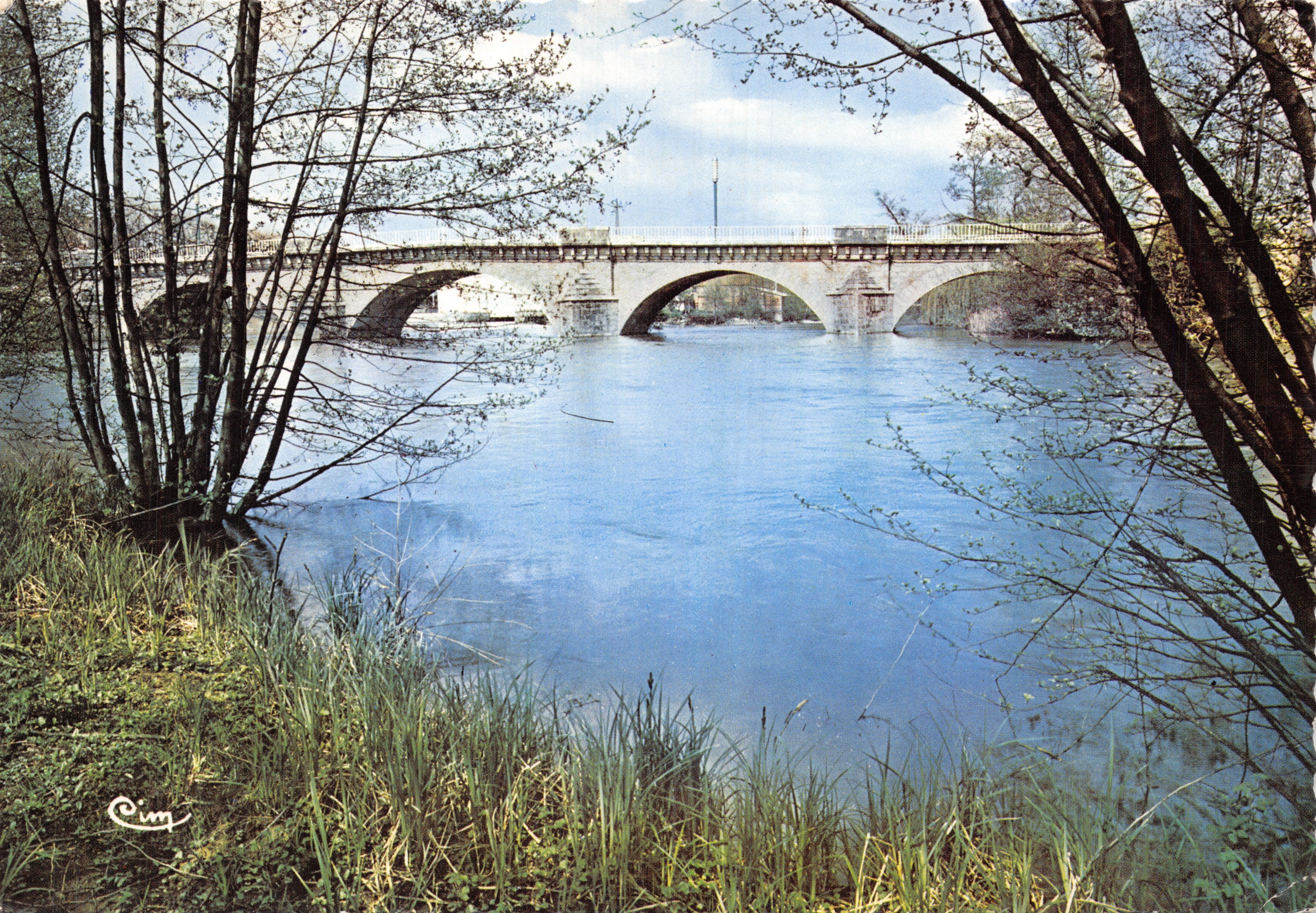 St-Pourçain-sur-Sioule — Il ponte sulla Sioule — Editore CIM