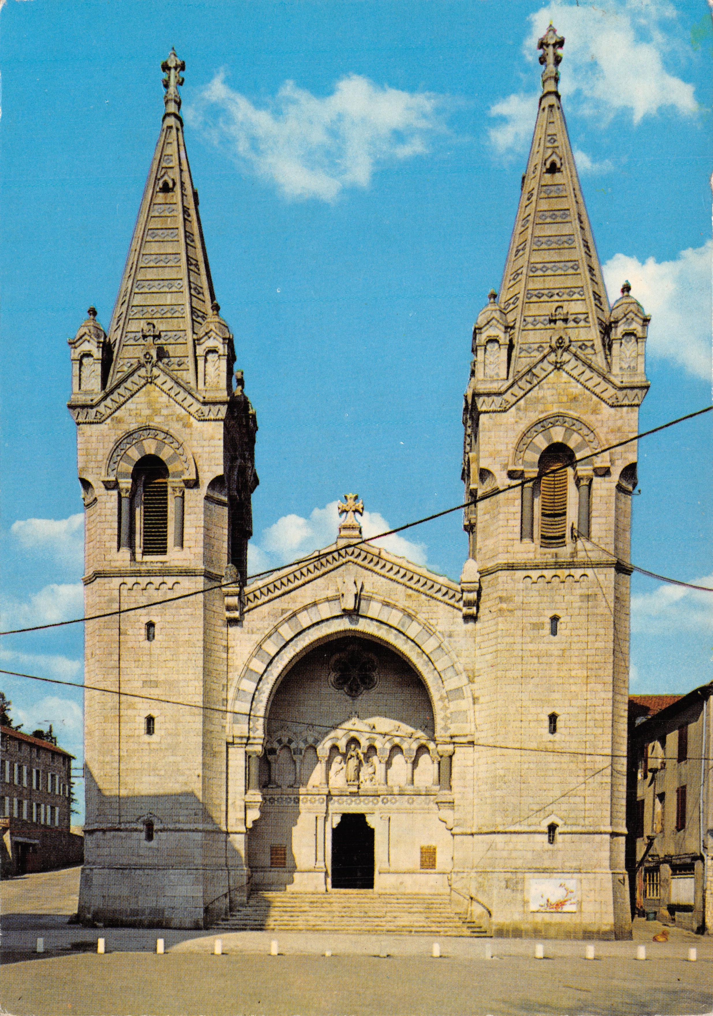 La Louvesc (Ardèche) — Facciata della Basilica — Éditions L. Rocher
