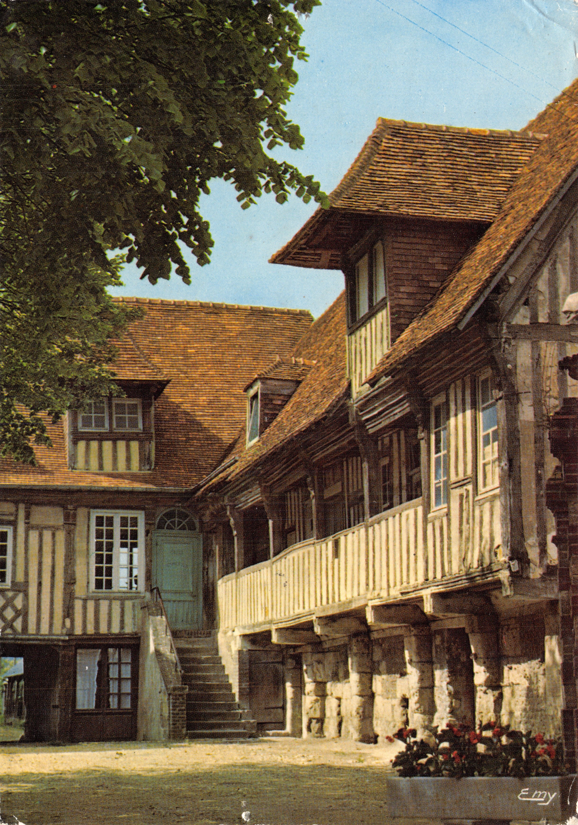 PONT-L'ÉVEQUE — Casa delle Dominiche — Editore Emy