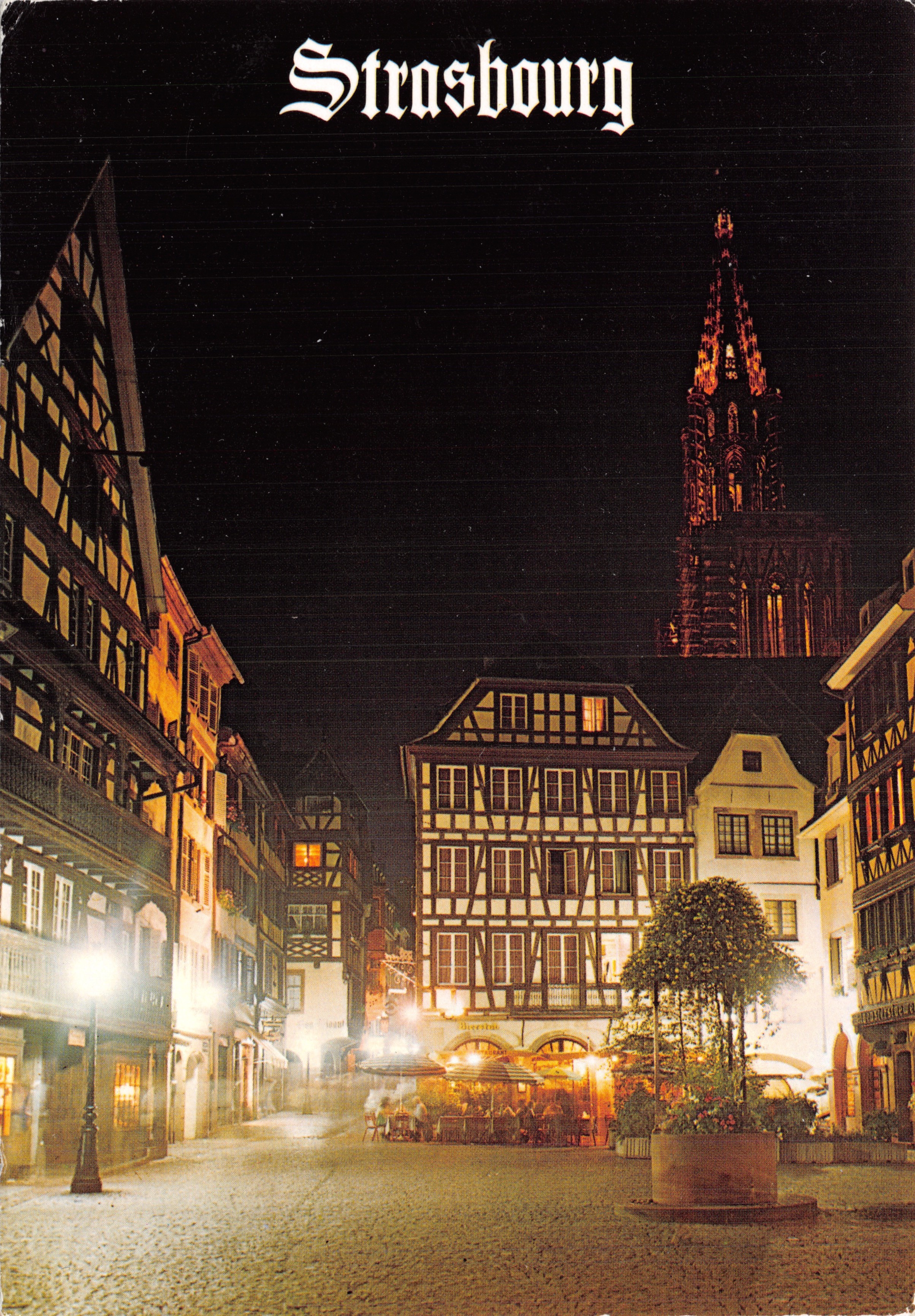 Strasbourg — Place du Marché aux Cochons de Lait et la Cathédrale — Éditions d'Art Strasbourg