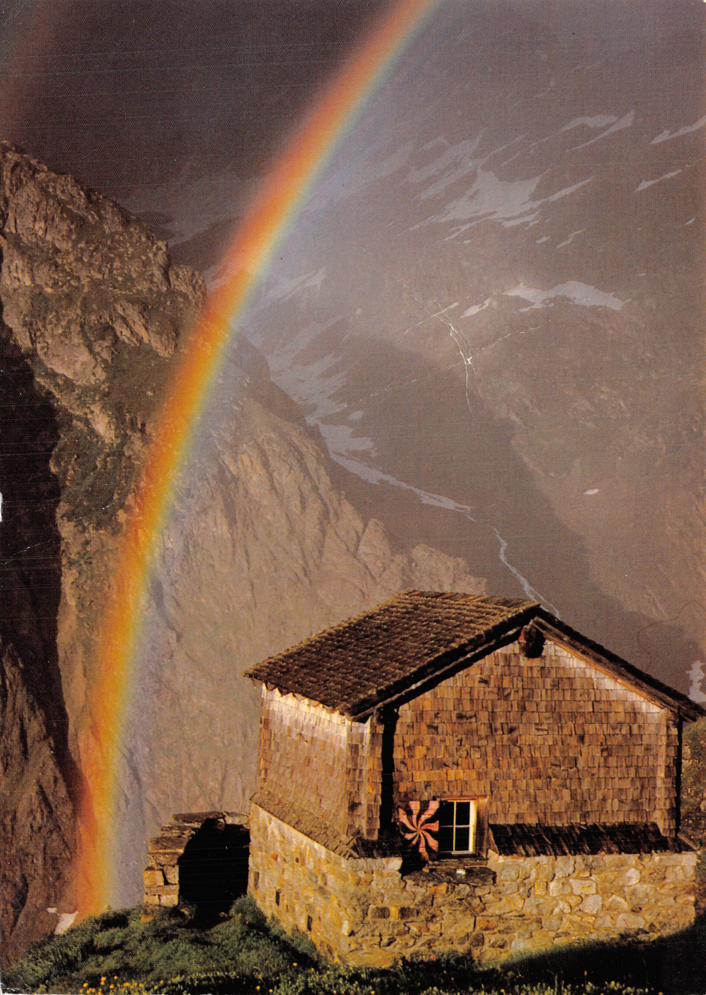 Alpine hütte onder een regenboog — Zwitserse bergen — Uitgever Combier, Feldmeilen Zürich