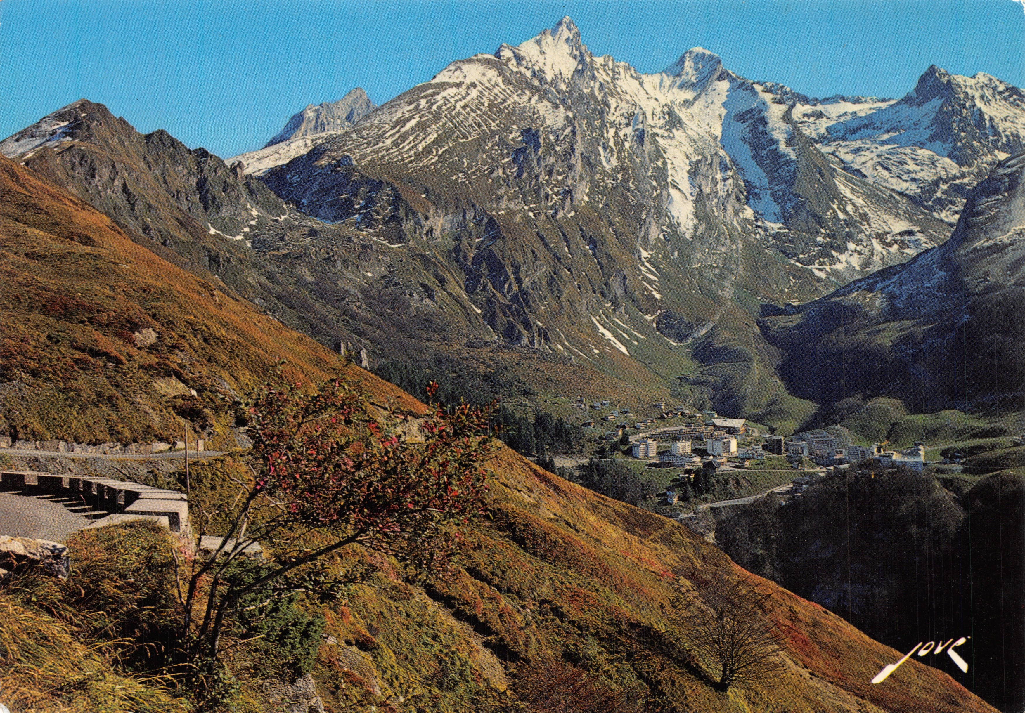 Vista general desde las Cumbres Blancas — Gourette — editor JOVI