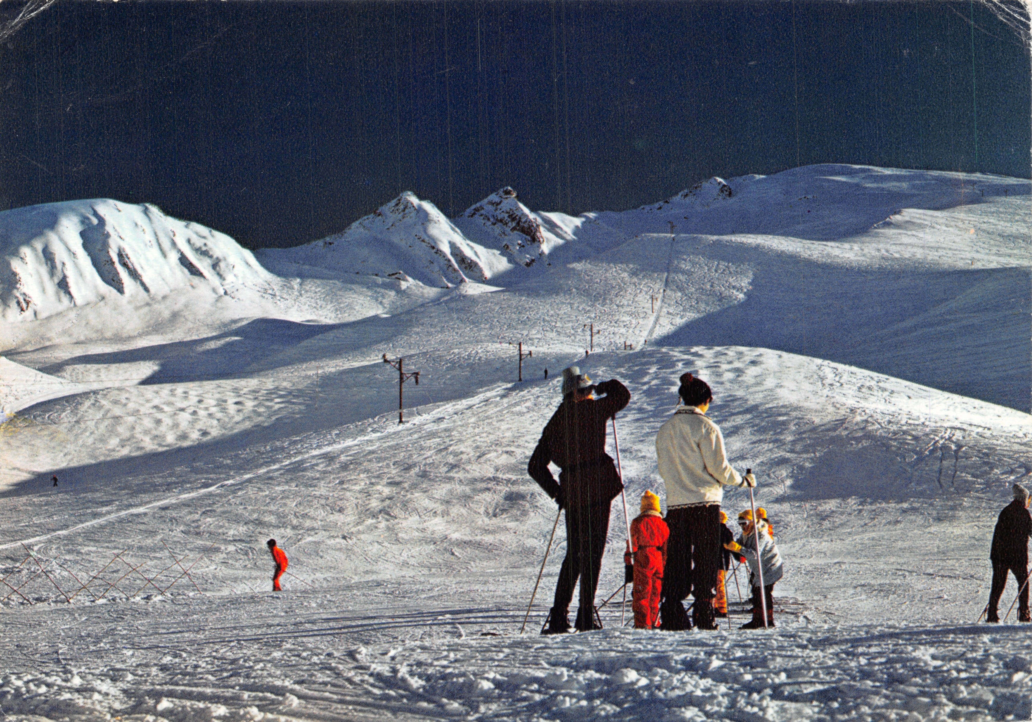 Pistas de esquí en las Pirineos — Luz de la tarde — Impreso en la tarjeta por ARUM-EDITIONS