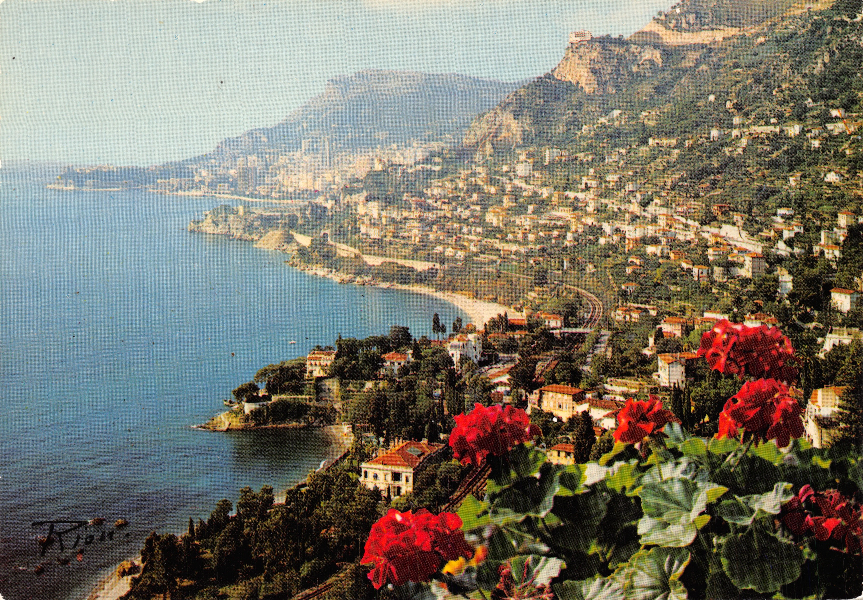 Vista generale di Roquebrune-Cap-Martin — Monaco in fondo — editore Éditions AZUR RIVIERA