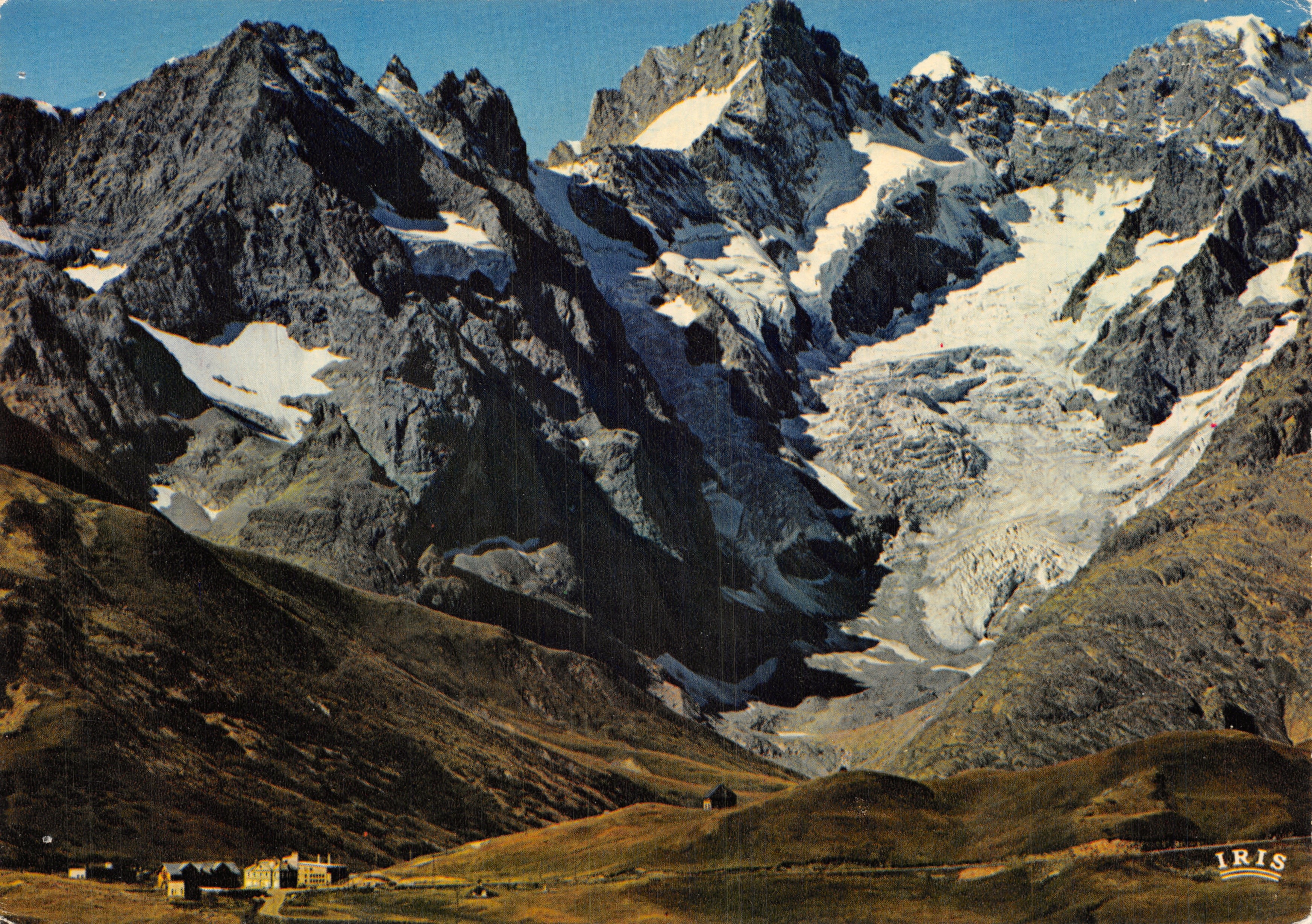 Col du Lautaret — uitzicht op de Hautes-Alpes met gletsjer — uitgever IRIS
