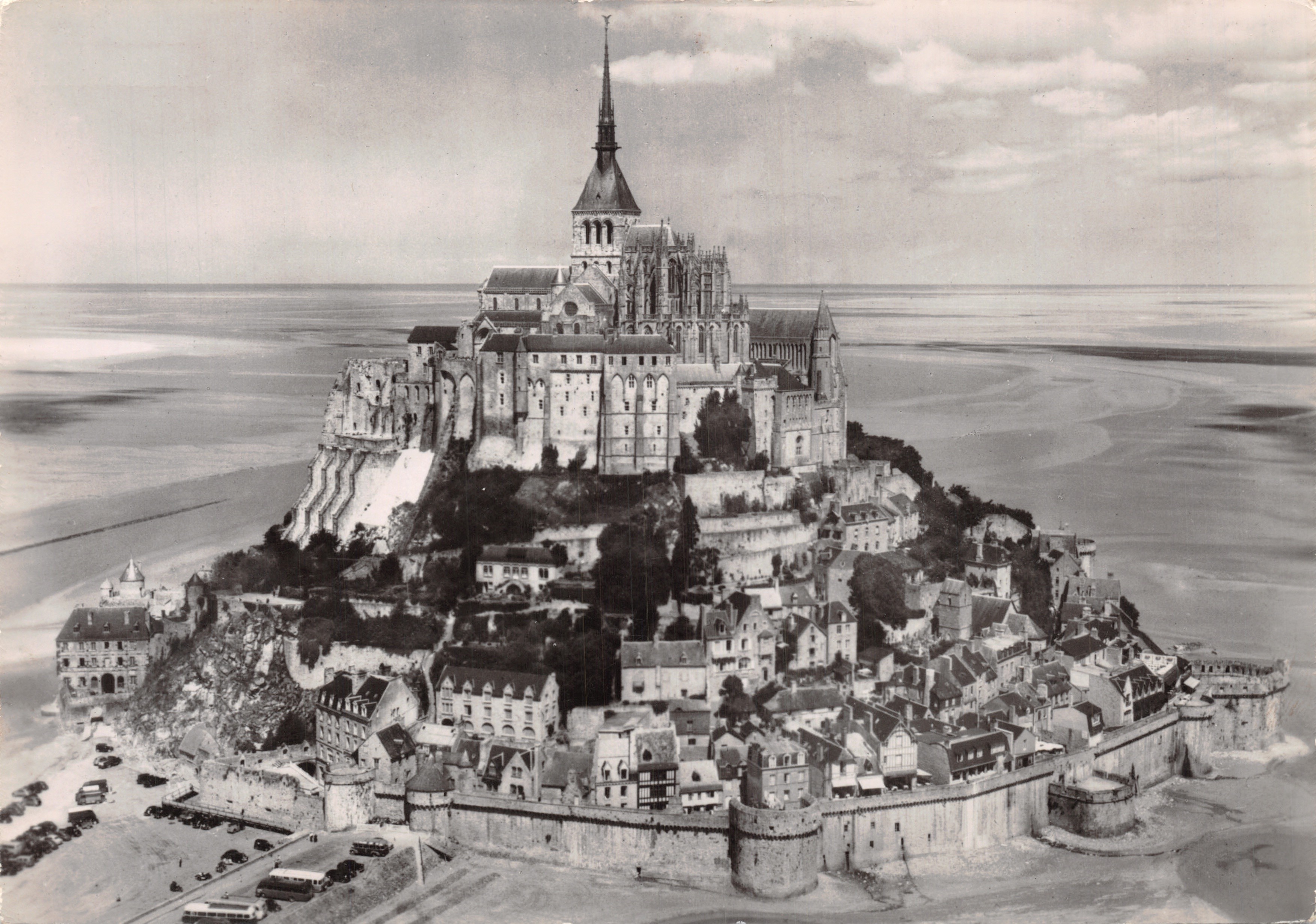 Mont Saint-Michel — Luftbild von der Südostseite — Photo Véritable, n° 50 353 71 7267 034