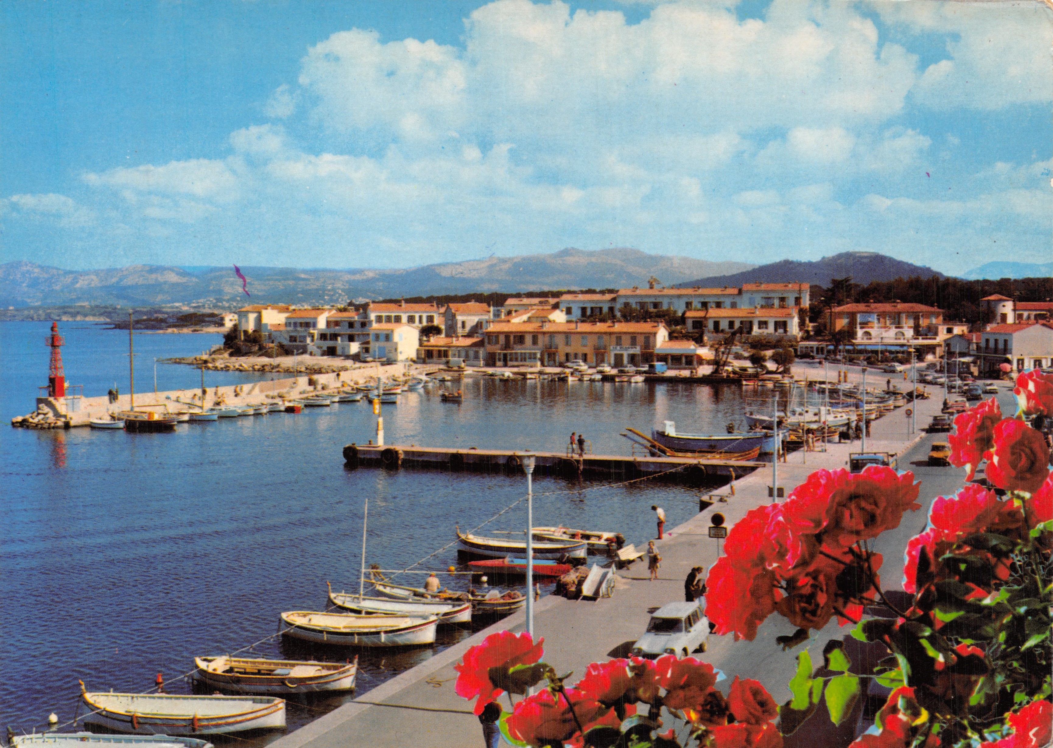 Il porto di Six-Fours-les-Plages — vista del porto con faro e barche — Edizione Y.P.A. 101