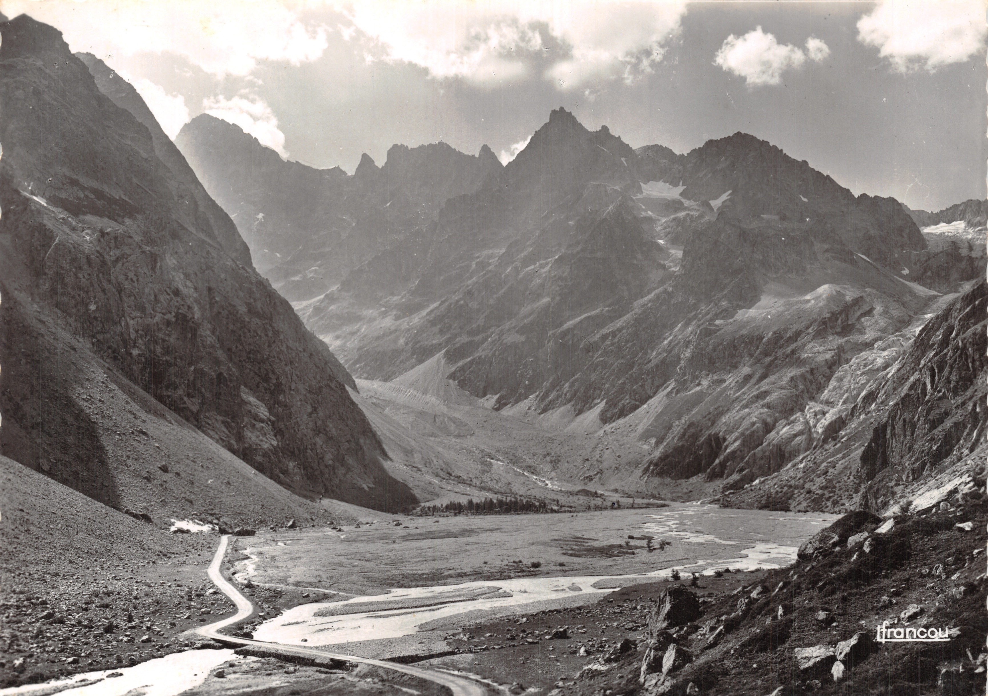 El prado de Madame Carle — Los Ecrins — Editions F. Francou
