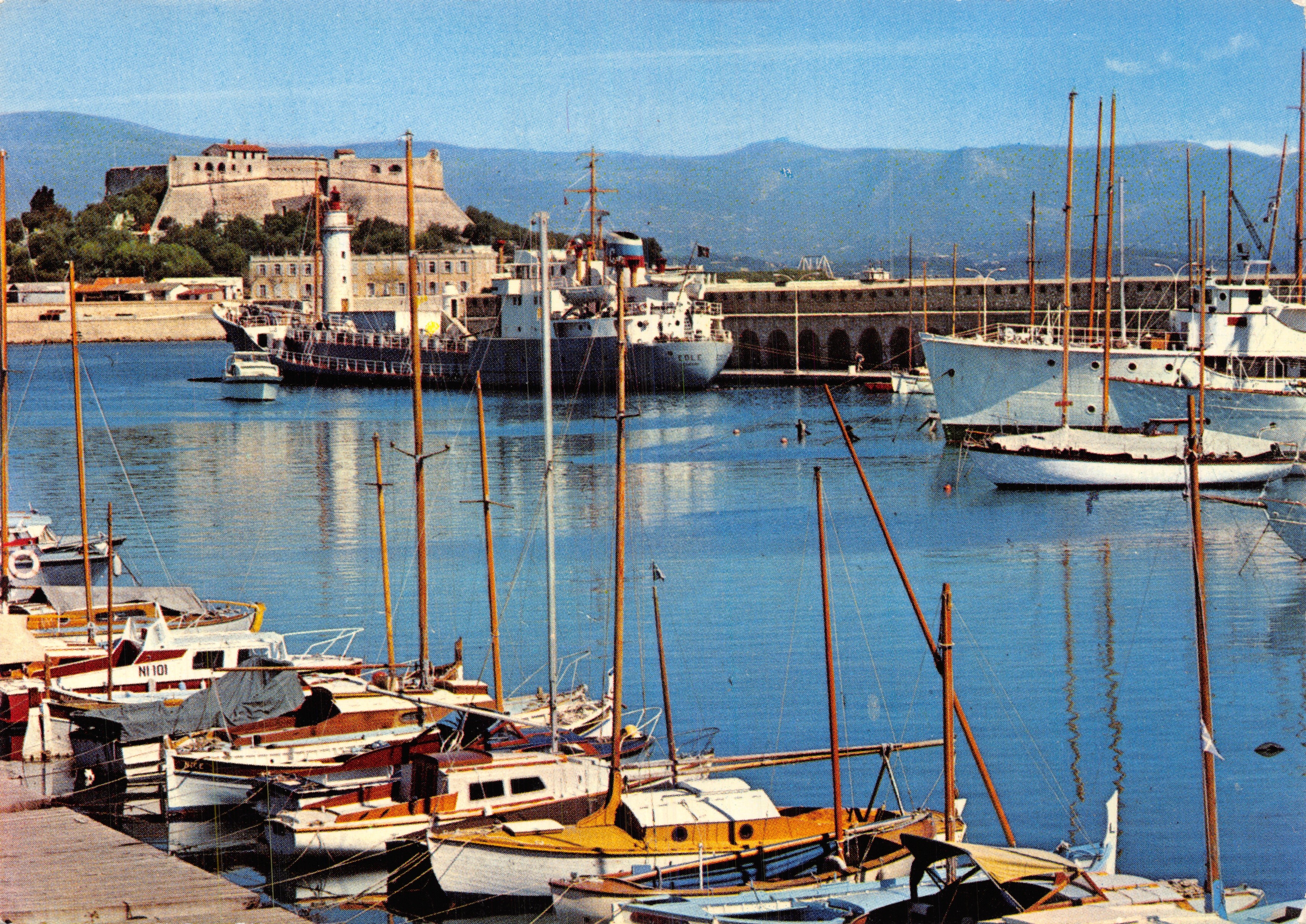 Antibes — Il Porto e il Fort-Carré — Éditions S.E.P.T. - NICE