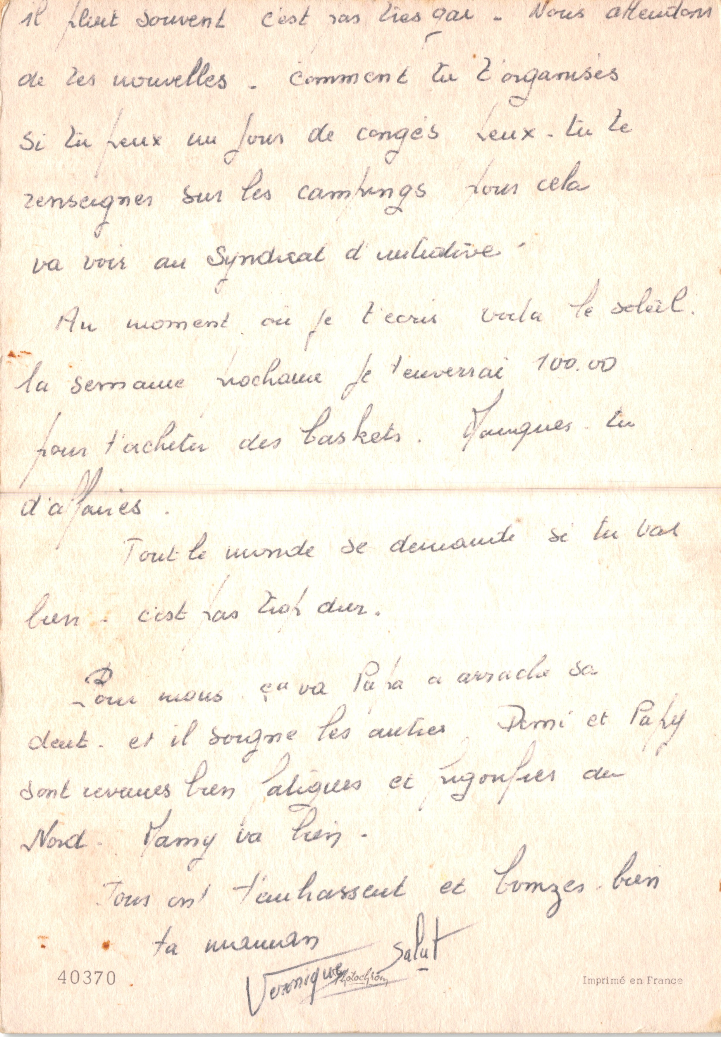 Frau in weißem Kleid in einem Wald — leuchtende Szene — In Frankreich gedruckt n°40370 — Rückseite