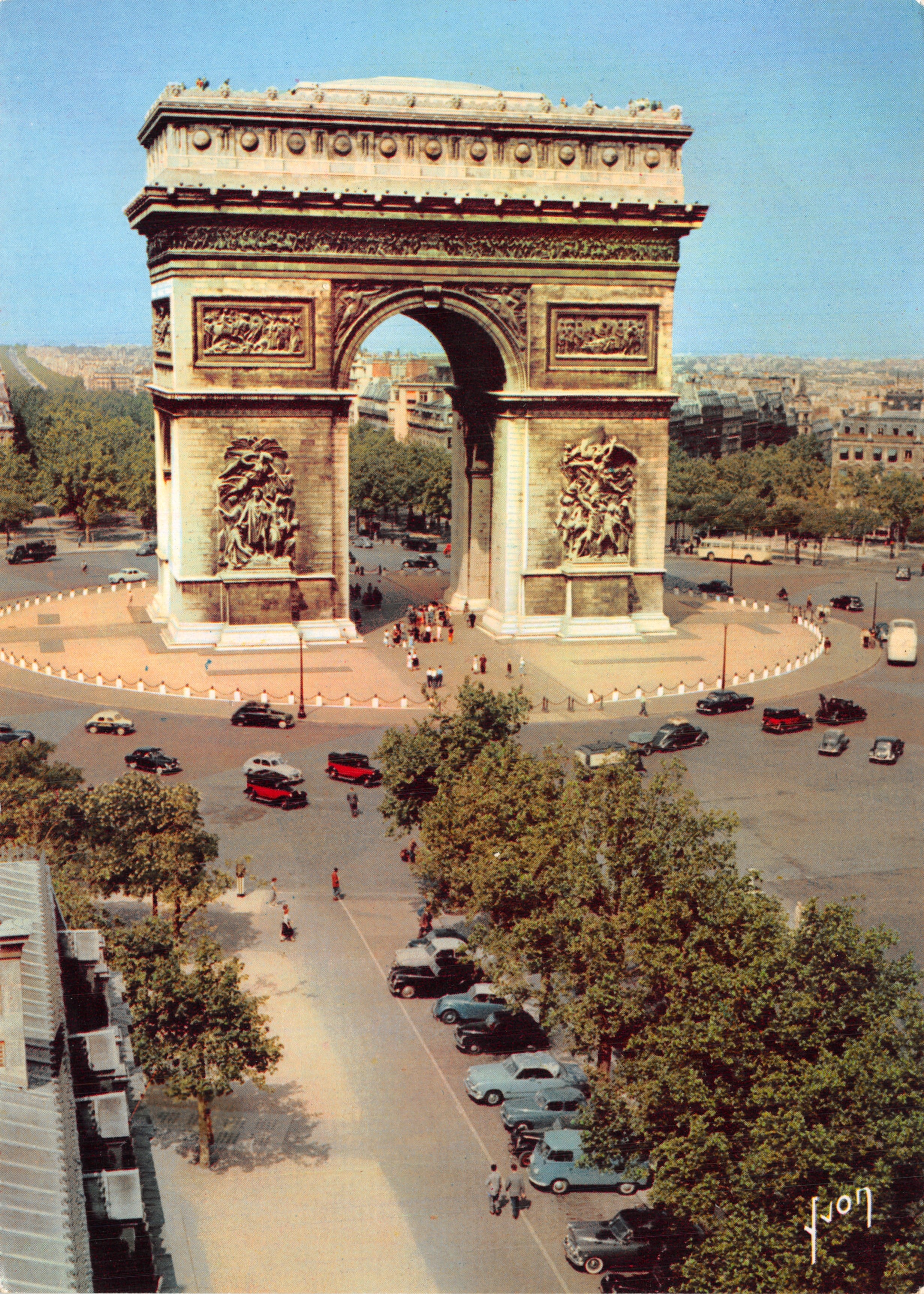 Paris - L'Arc de Triomphe — entrée des Champs-Élysées — Éditions d'Art 'YVON', 15 Rue Mortel, Paris 10e