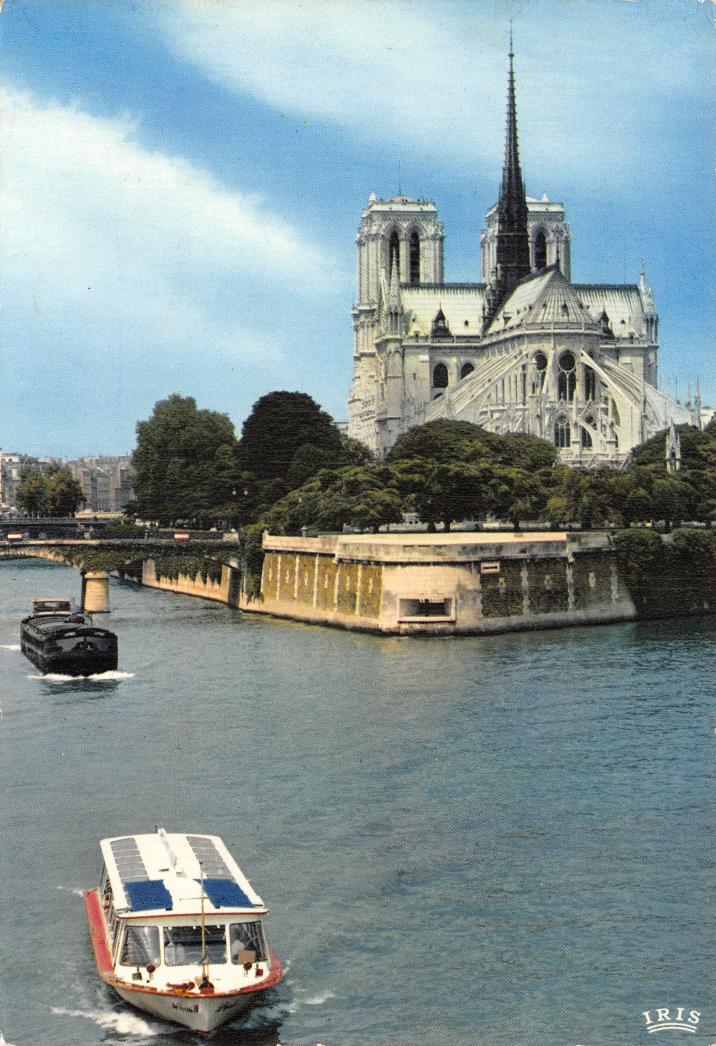Notre-Dame van Parijs — uitzicht op de kathedraal en de Seine — uitgever IRIS
