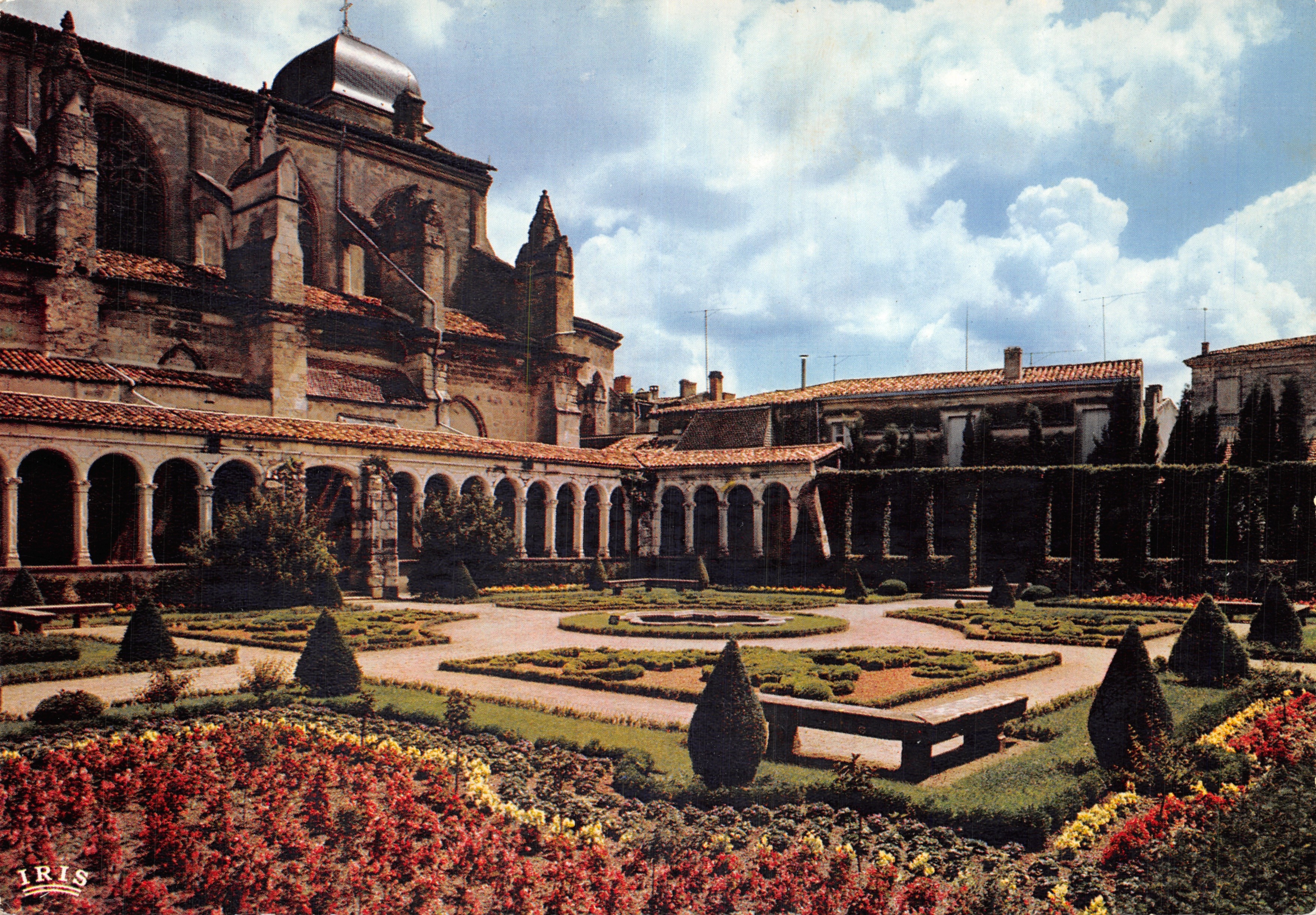Marmagne — Kerk Notre-Dame en tuin (13e-14e eeuw) — Moderne Uitgaven « Théojae »