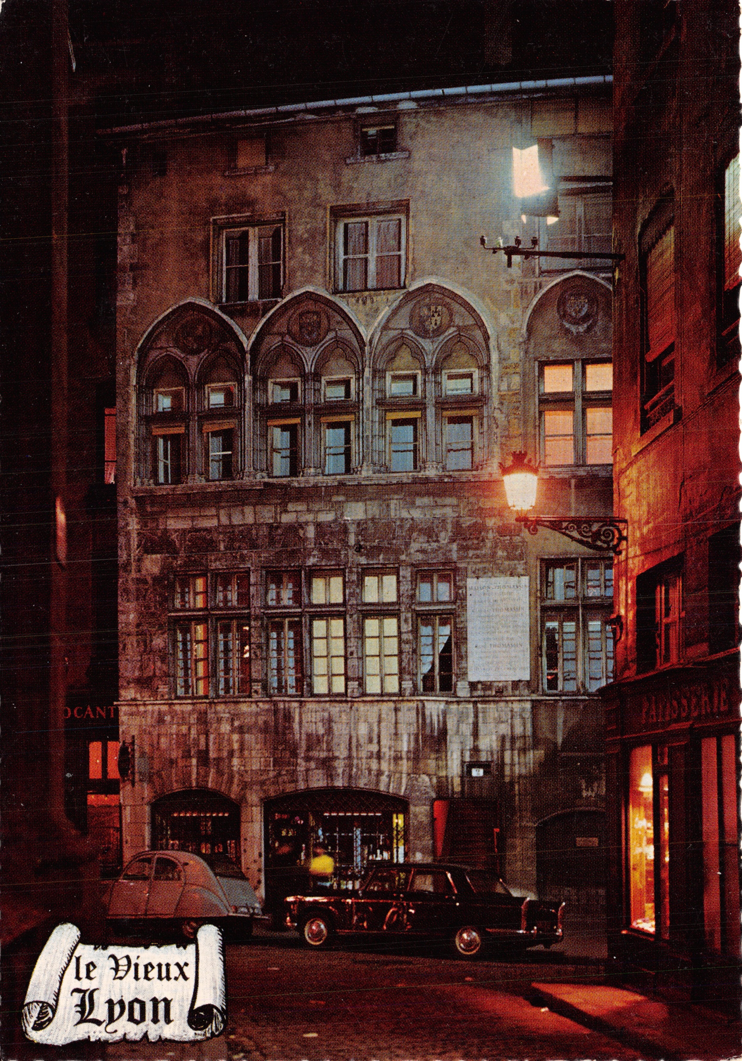 La fachada de la Maison Thomas, Lyon — editor Éditions CELLARD, n.º R.36.112