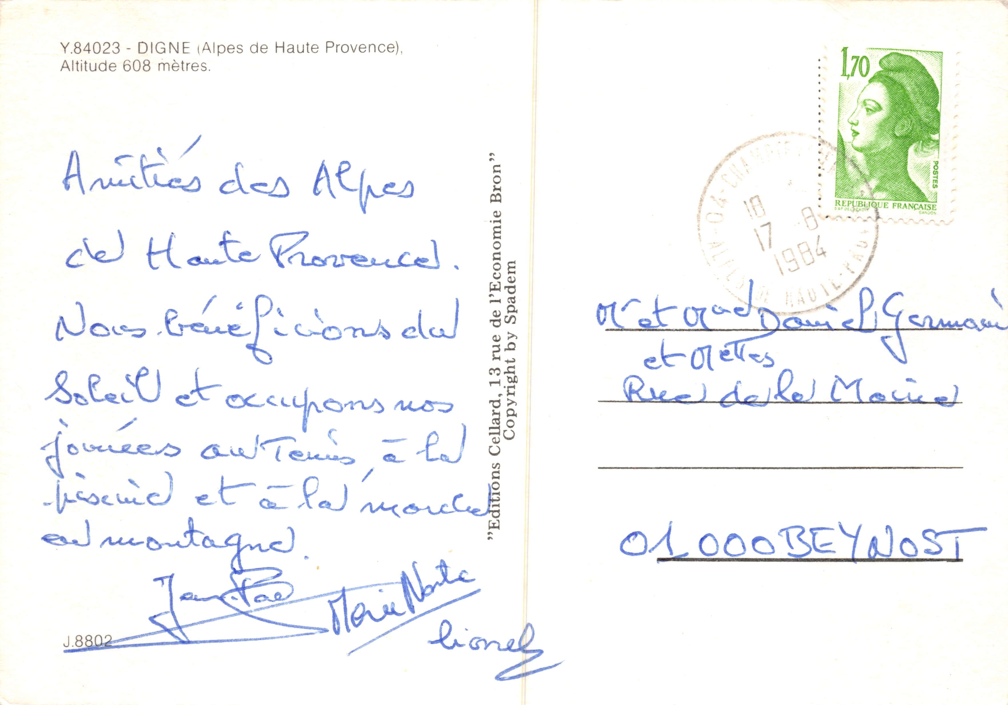 Digne — vista panoramica con la piazza, il ristorante La Chauvinière, il ponte e la piscina — Éditions Spadem — Verso