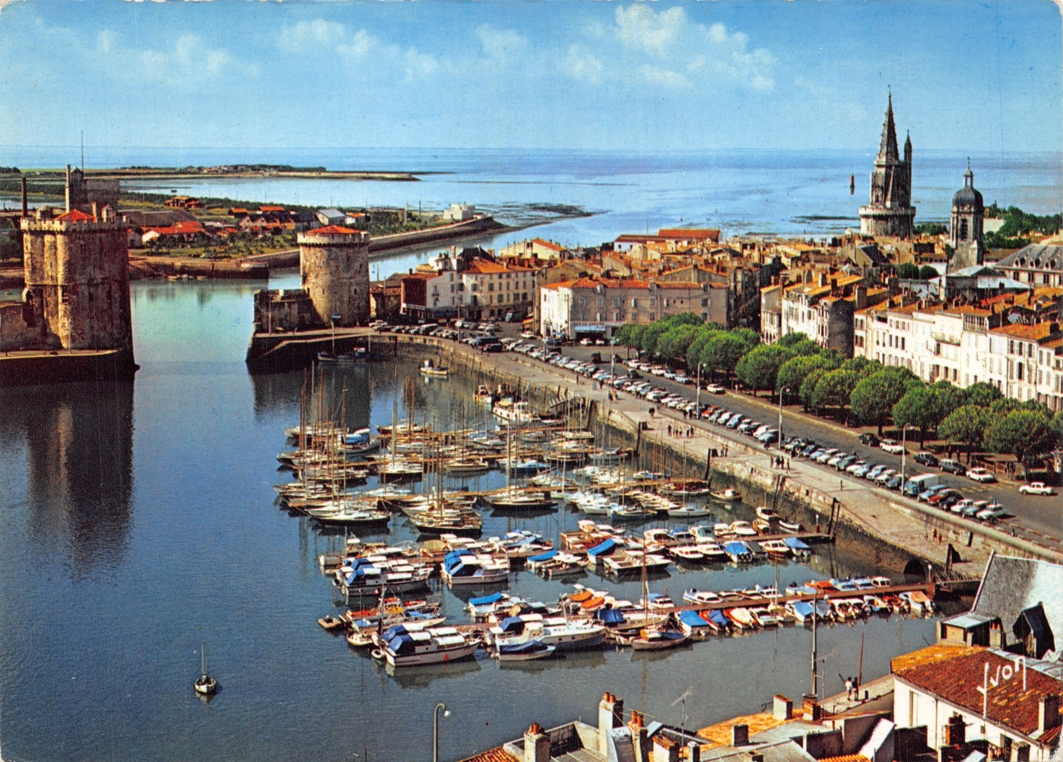 La Rochelle — Uitzicht op de haven — Éditions d'Art Y. P.A.D.E.M. - 7884