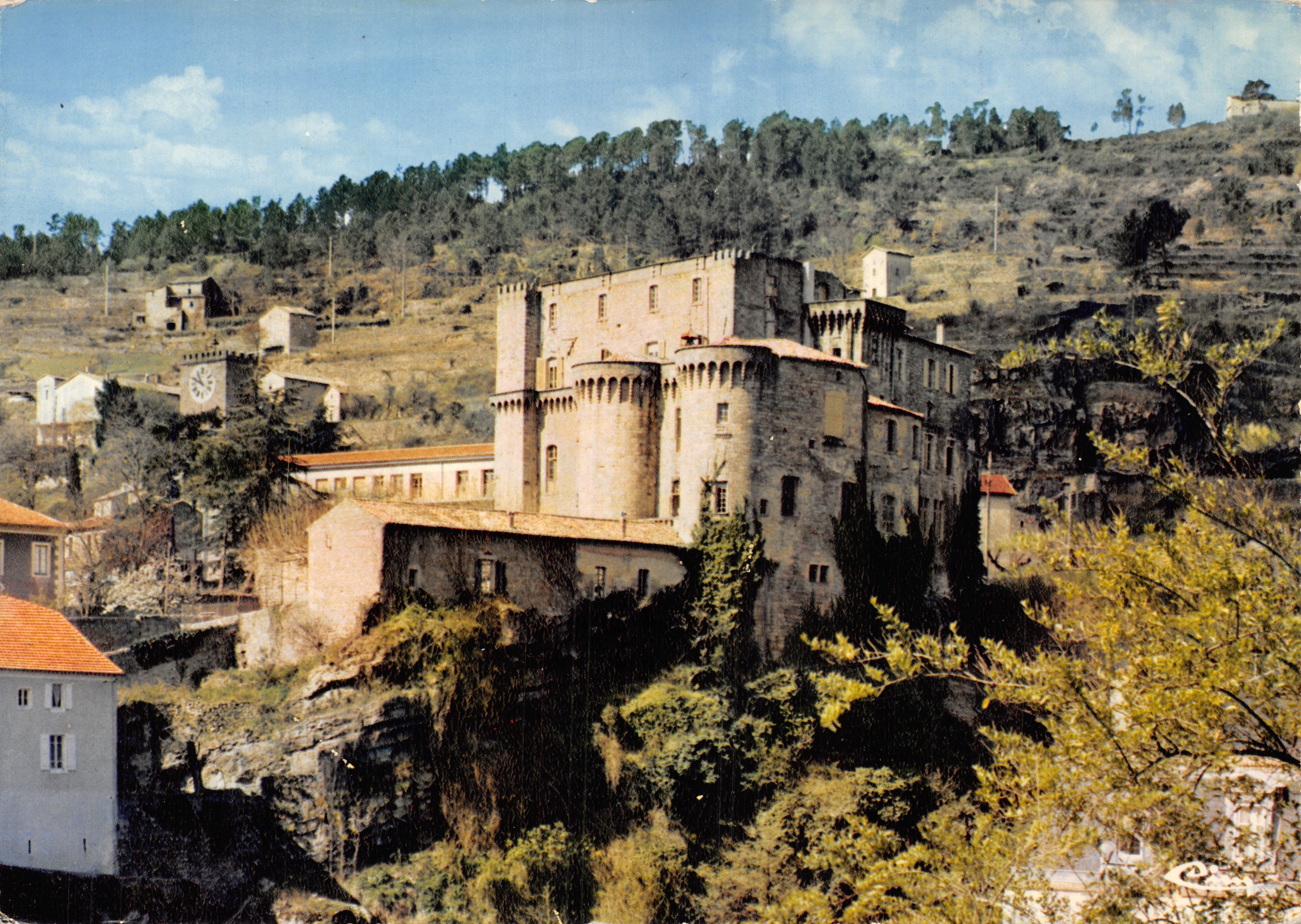 Largentière (Ardèche) — Le Château — Imprimeur Combier Magon (71) S.P.A.D.E.M. - 37