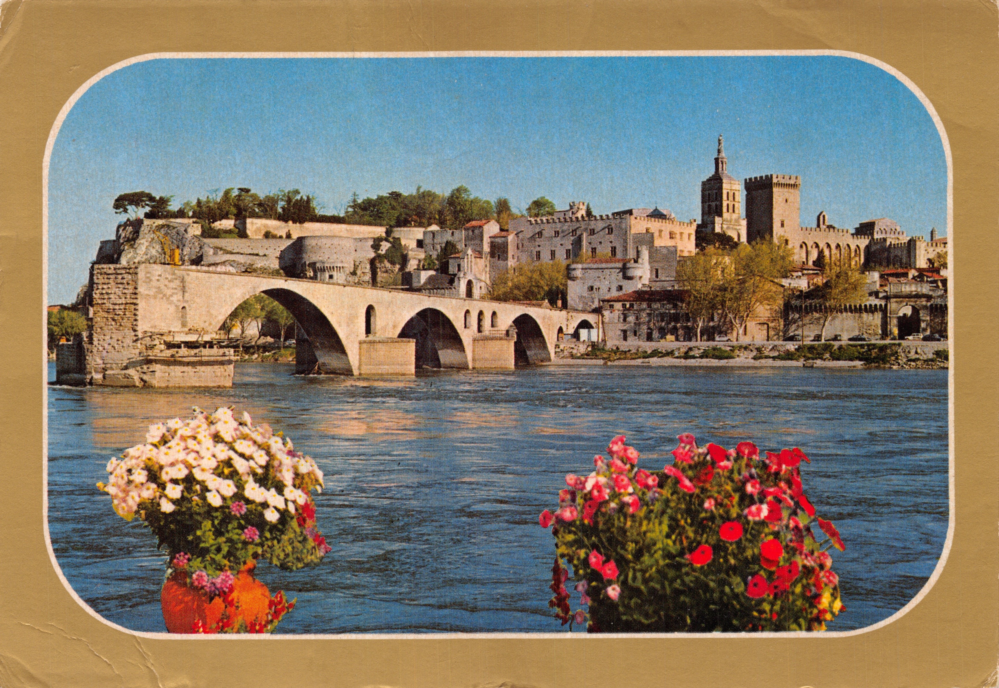 Avignon — Pont Saint-Bénézet et Palais des Papes — Éditions Gravurecolor